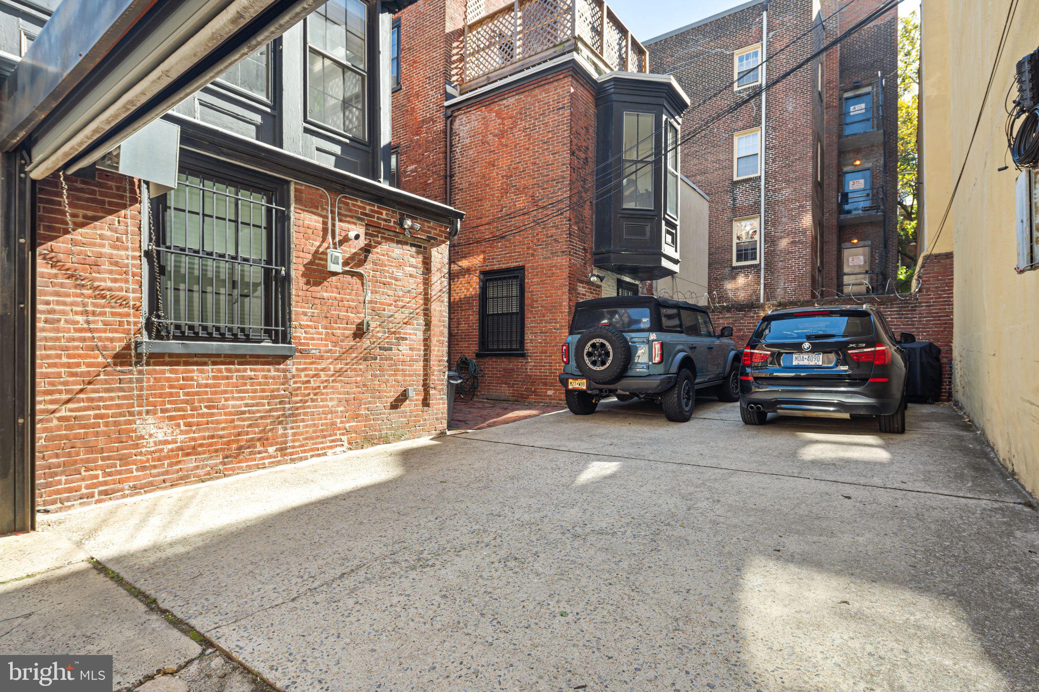 WASHINGTON SQ WEST - Residential