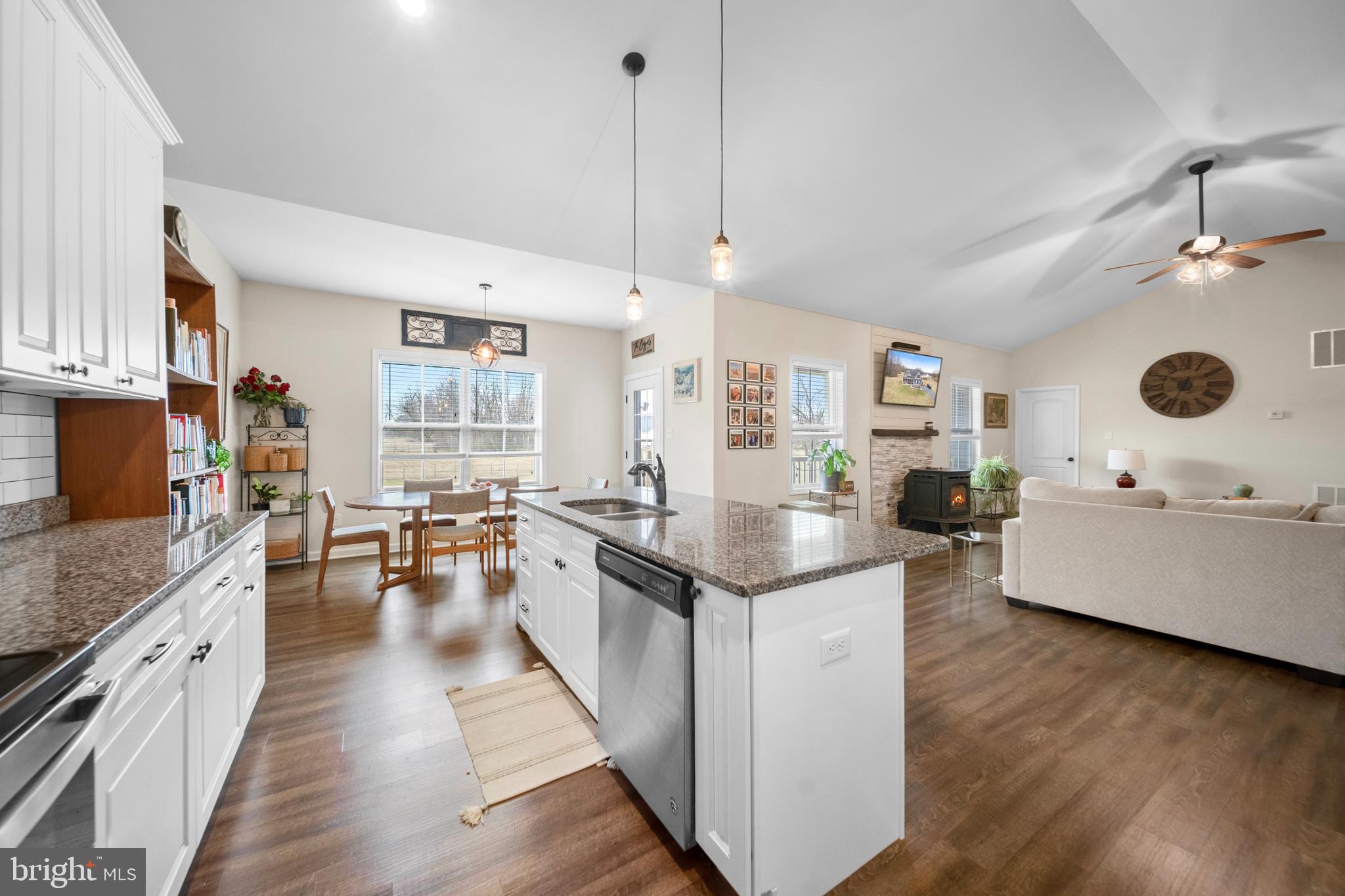 SHIRLEY ESTATES - Residential