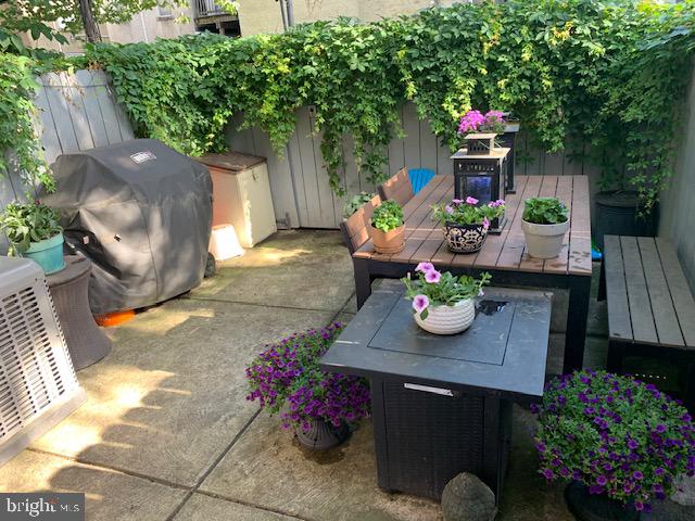 GRADUATE HOSPITAL - Residential