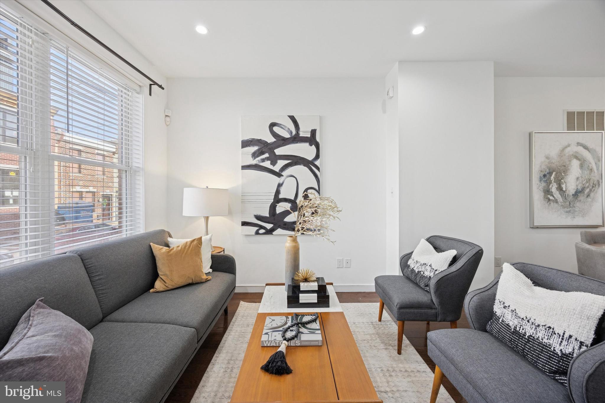 GRADUATE HOSPITAL - Residential