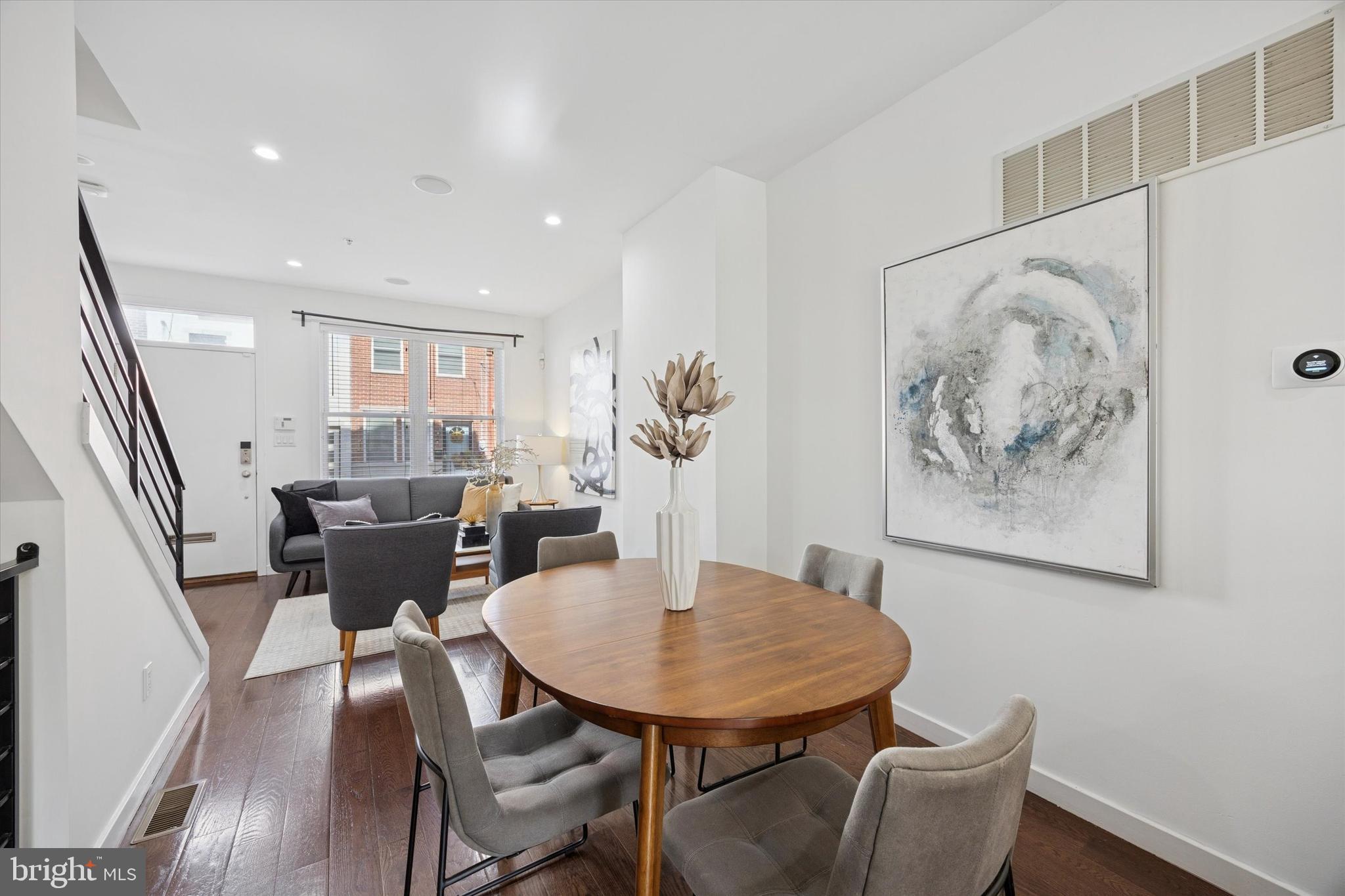 GRADUATE HOSPITAL - Residential