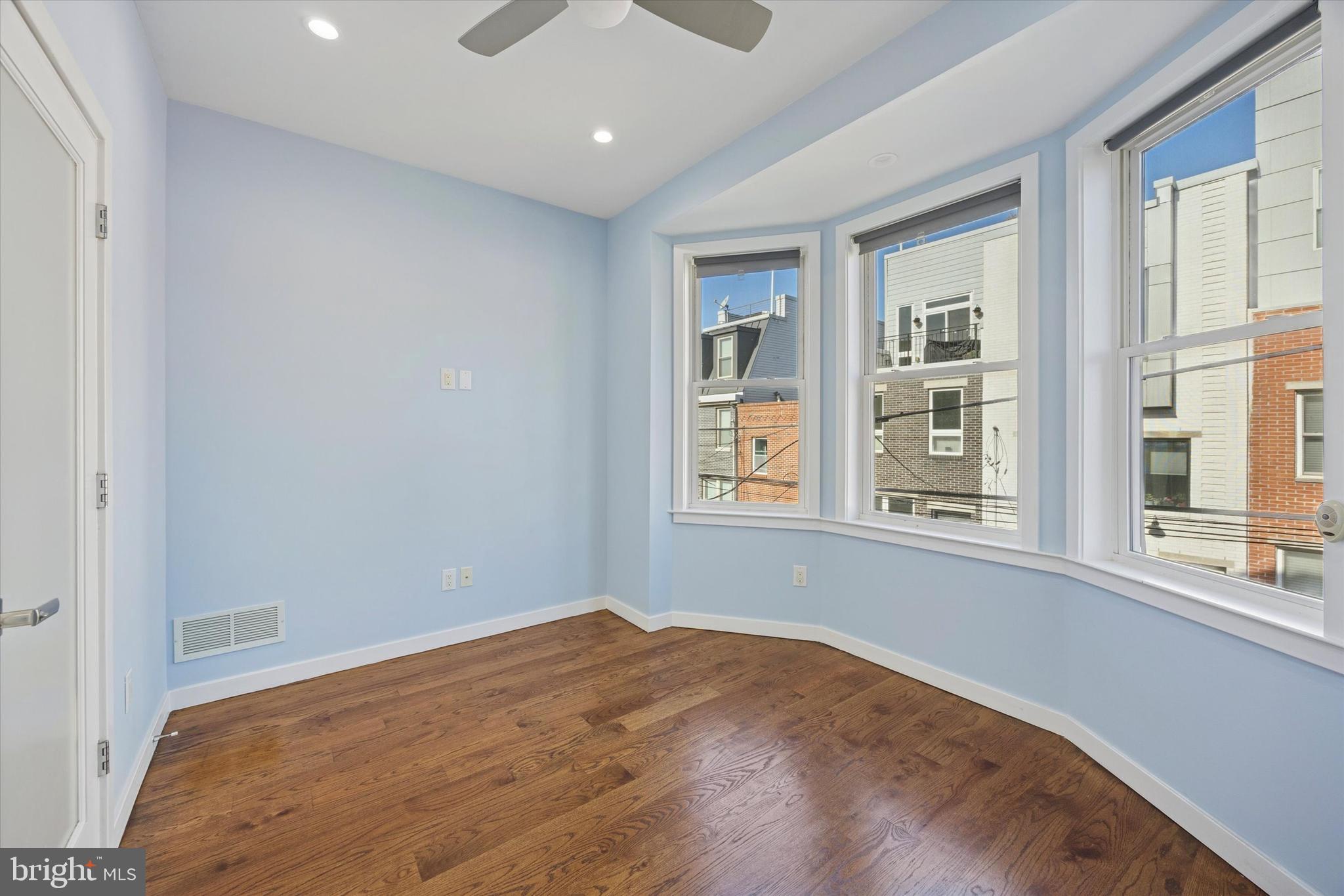 GRADUATE HOSPITAL - Residential