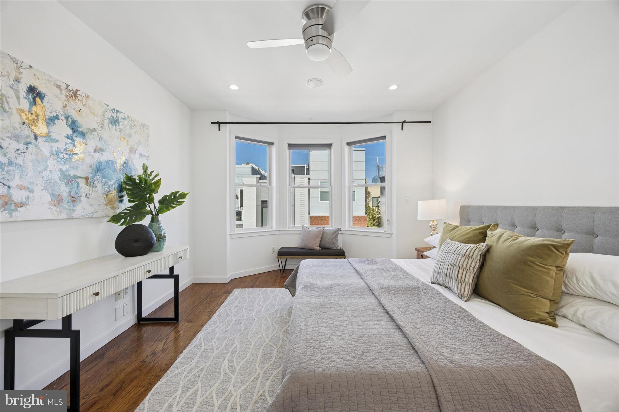 GRADUATE HOSPITAL - Residential