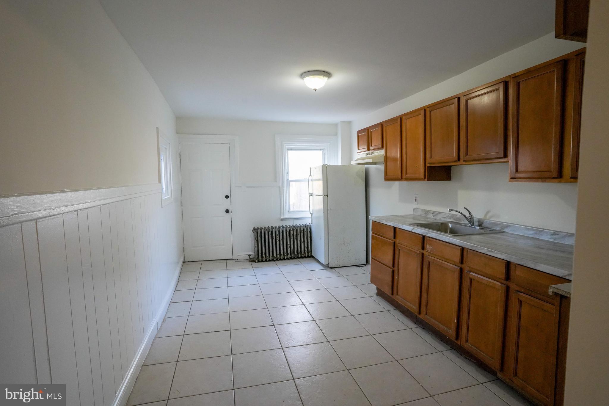 NORRISTOWN - Residential