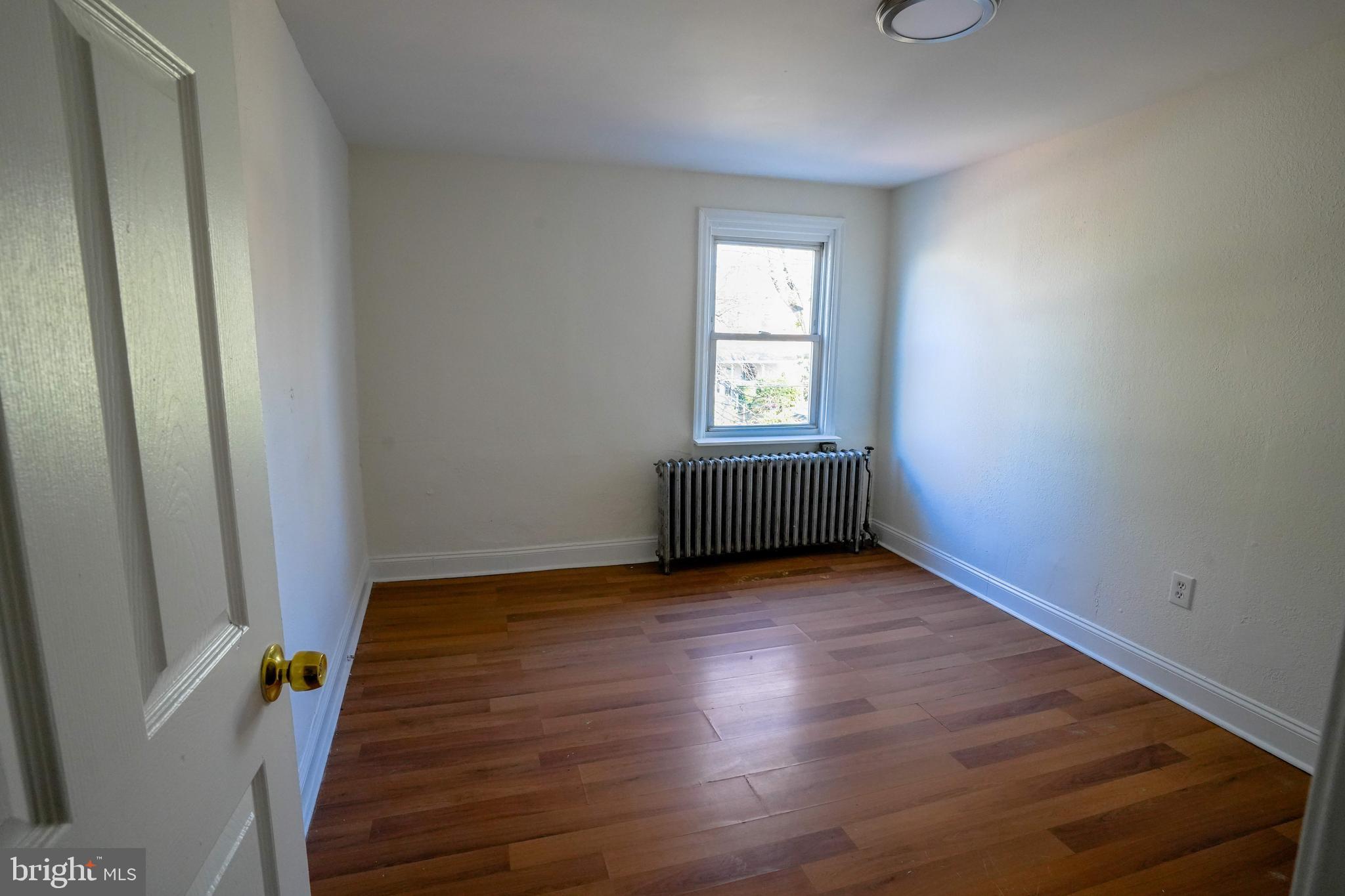 NORRISTOWN - Residential