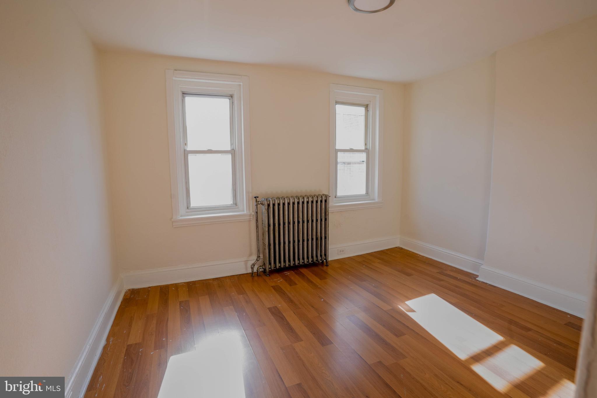 NORRISTOWN - Residential