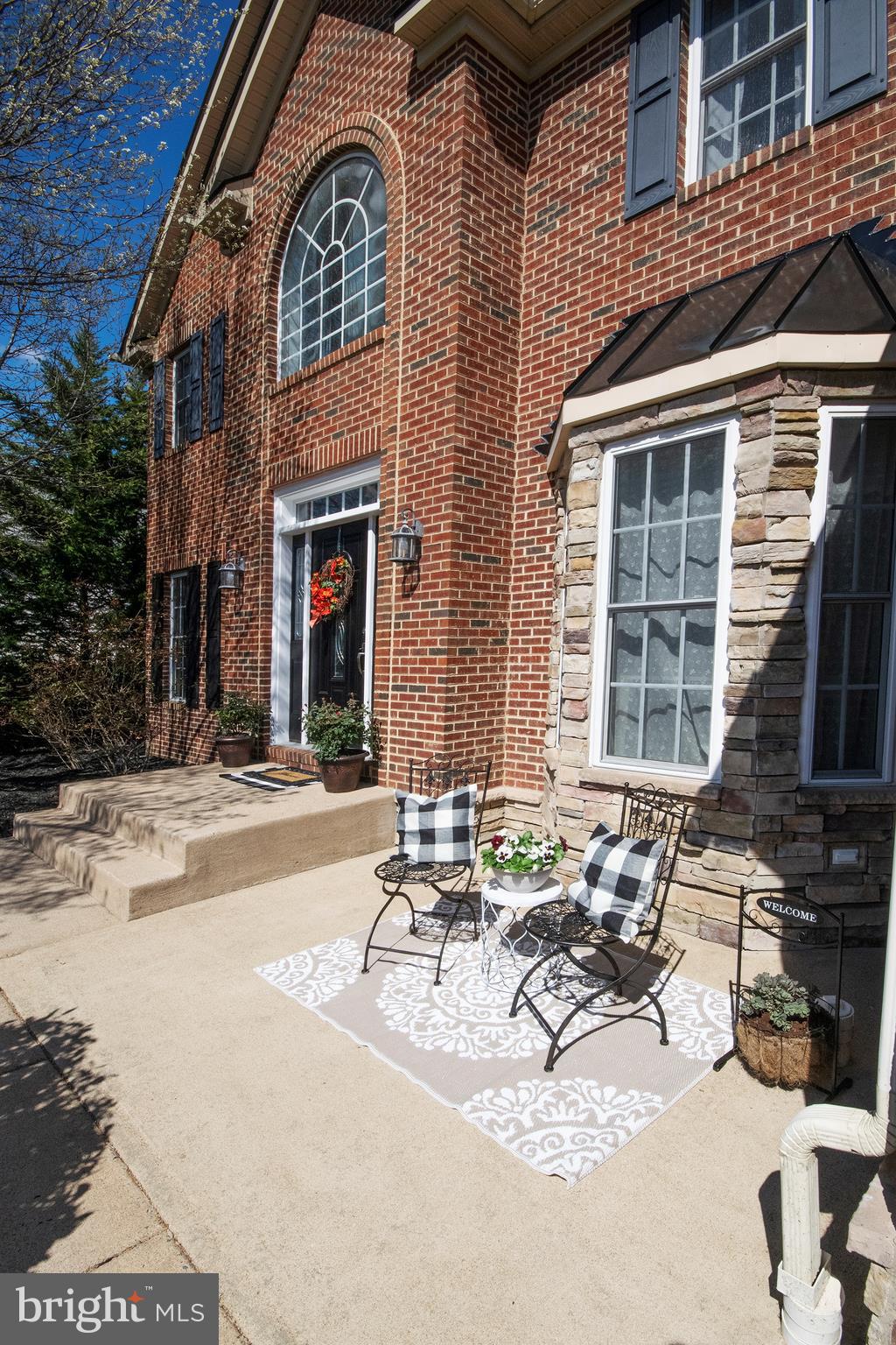 MANSFIELD MANOR - Residential