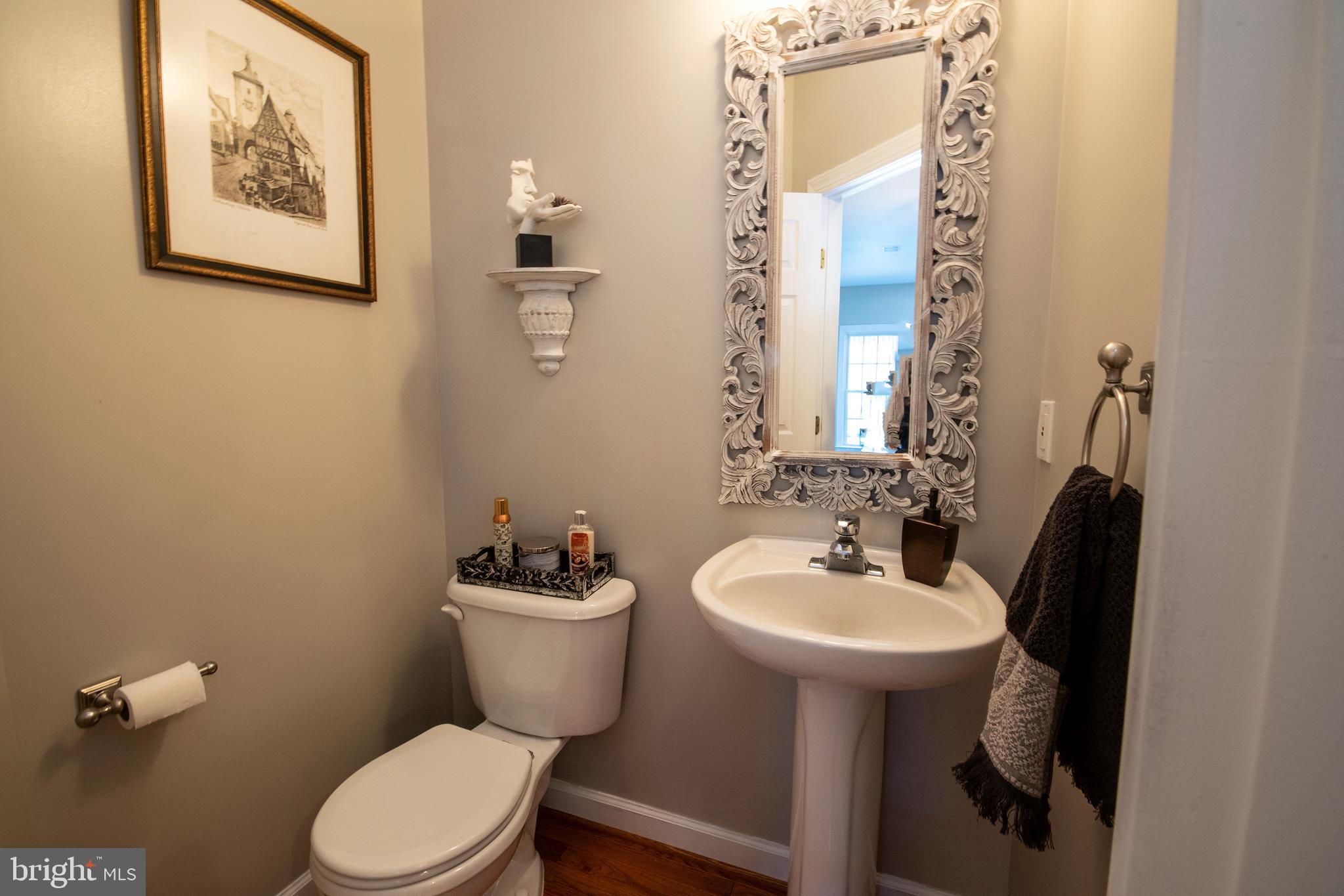 MANSFIELD MANOR - Residential