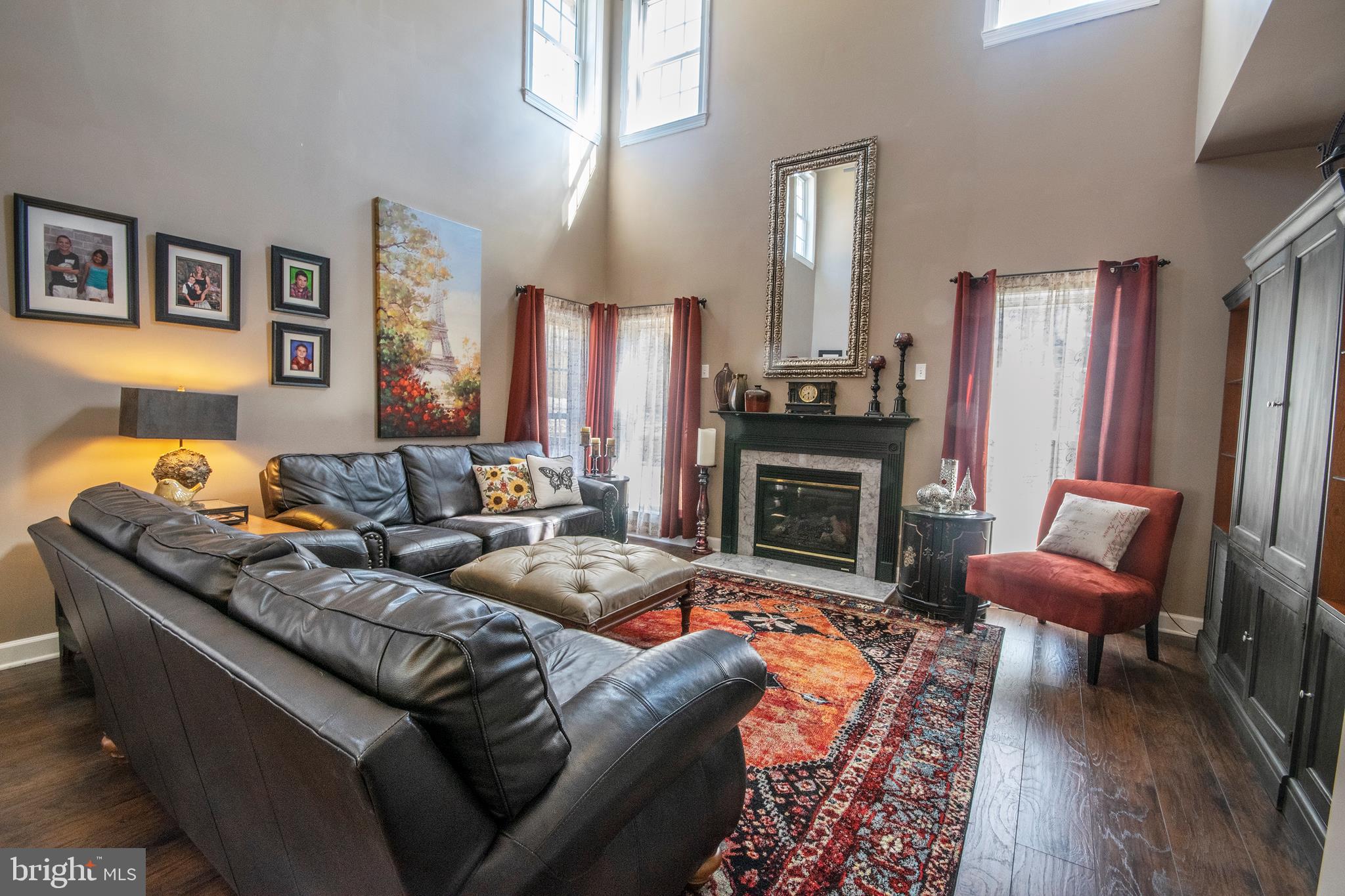 MANSFIELD MANOR - Residential