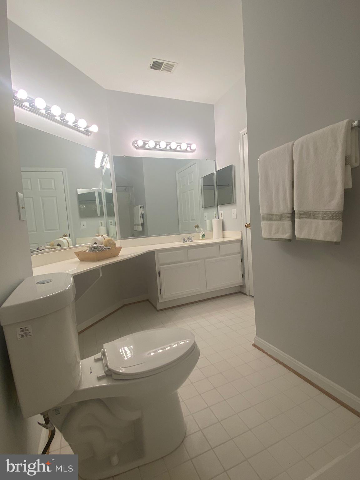 RIVERBEND AT CASCADES - Residential Lease