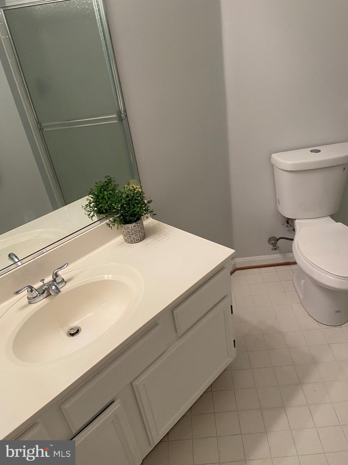 RIVERBEND AT CASCADES - Residential Lease