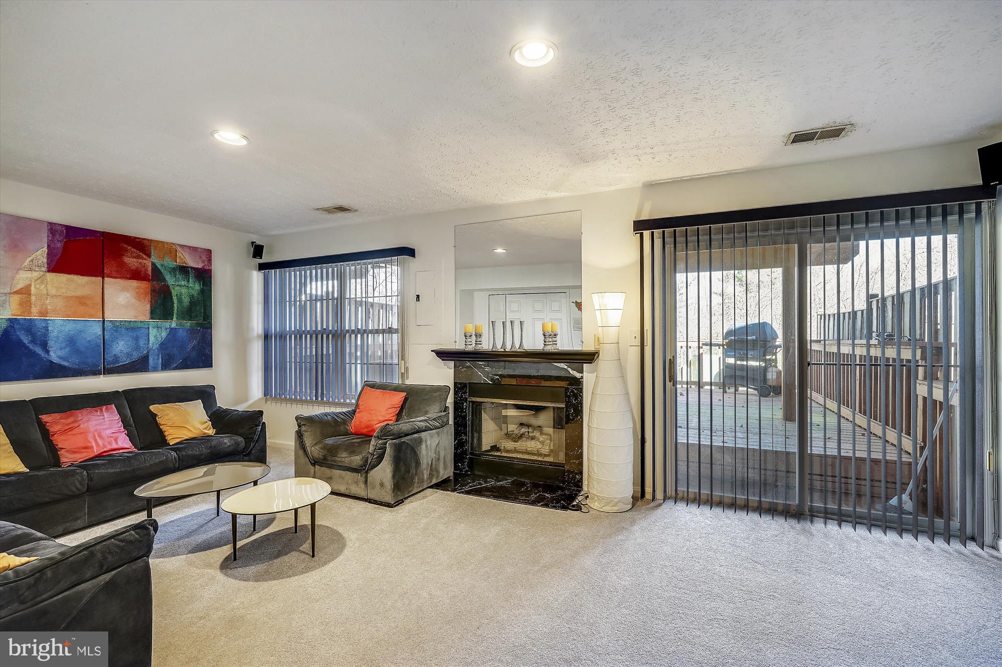 KINGSTOWNE - Residential