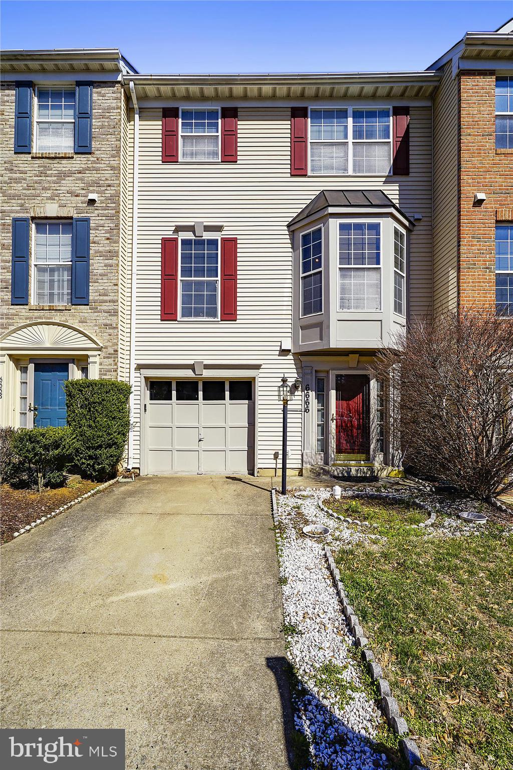 KINGSTOWNE - Residential