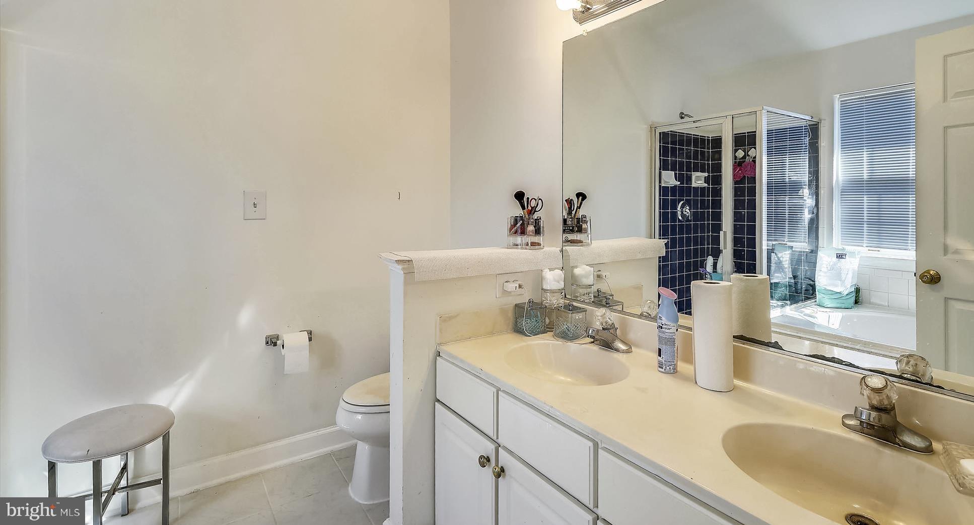 KINGSTOWNE - Residential