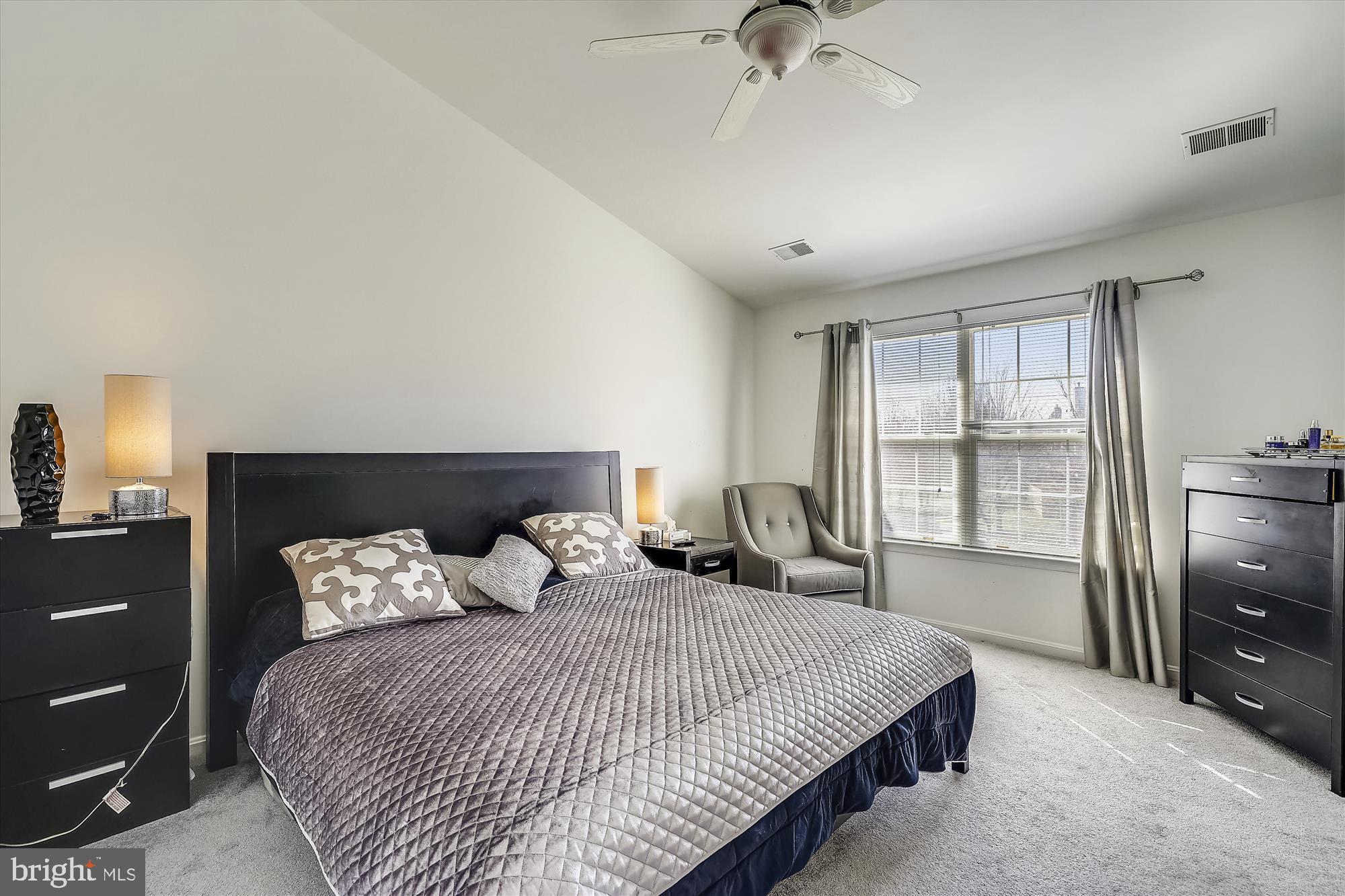 KINGSTOWNE - Residential