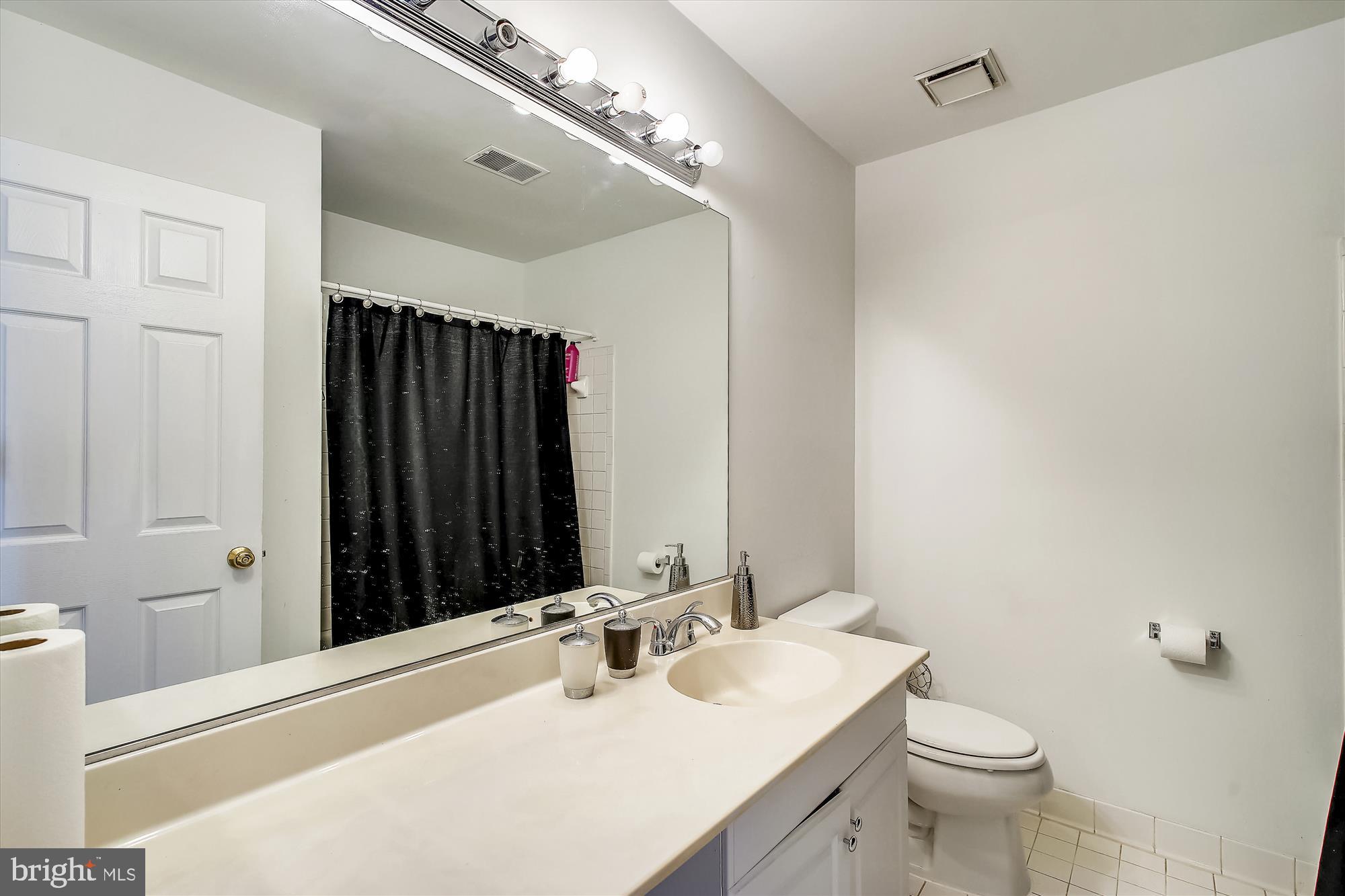 KINGSTOWNE - Residential