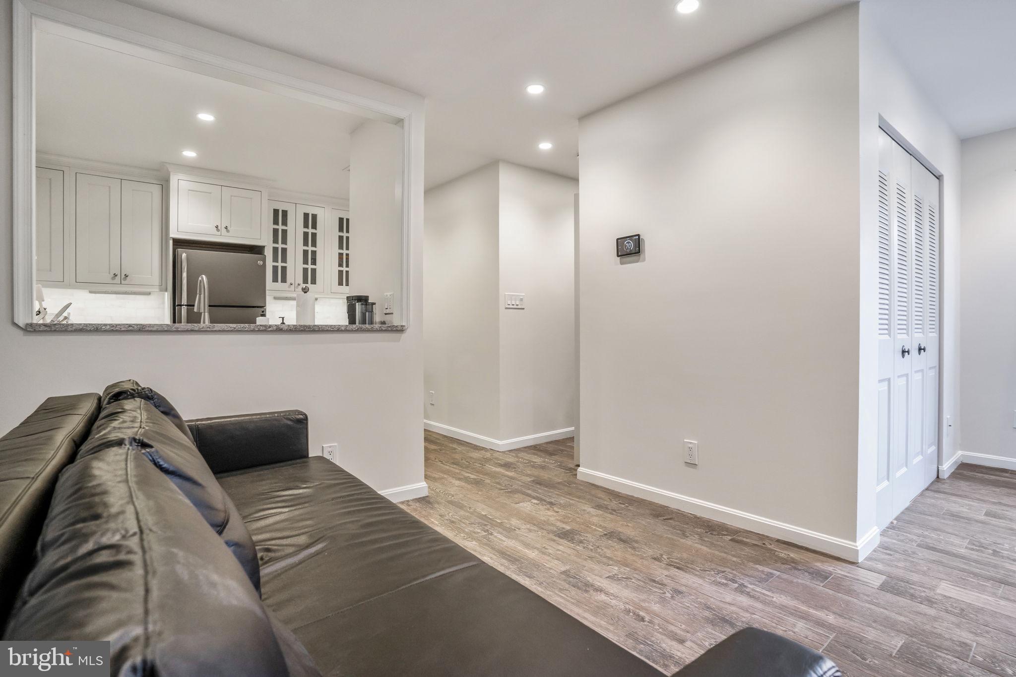 SUMMERWALK - Residential Lease