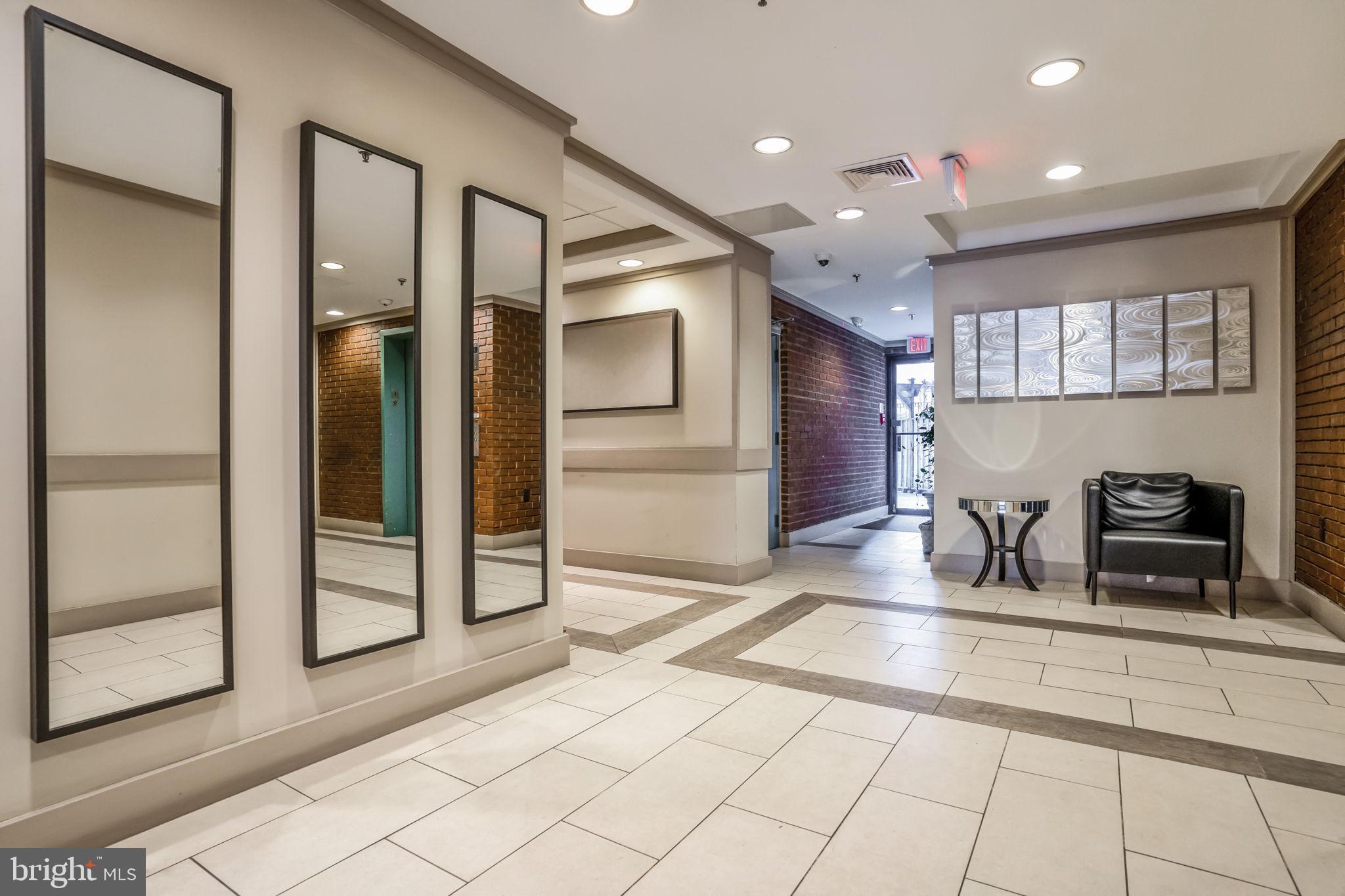 SUMMERWALK - Residential Lease