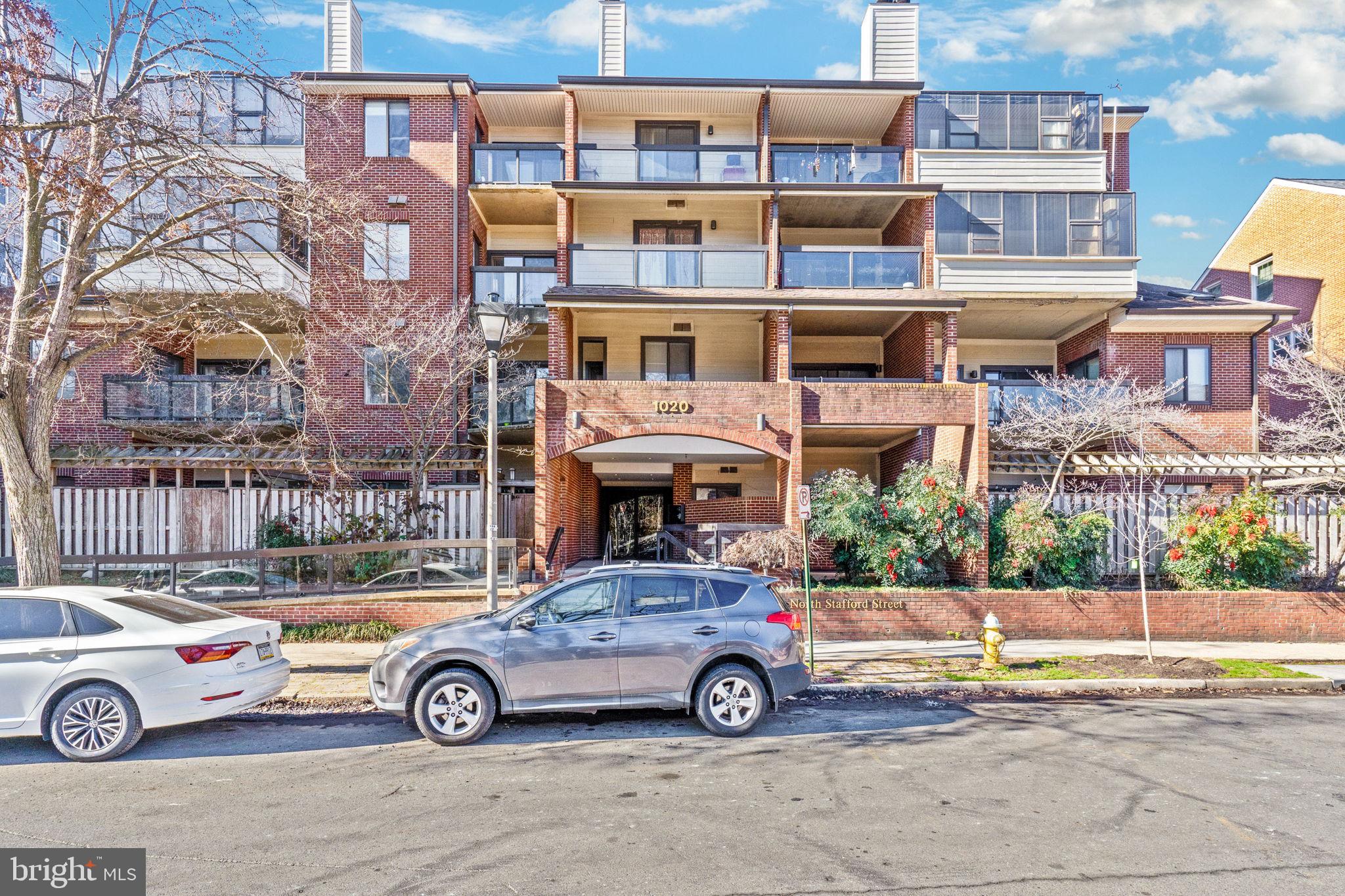 SUMMERWALK - Residential Lease