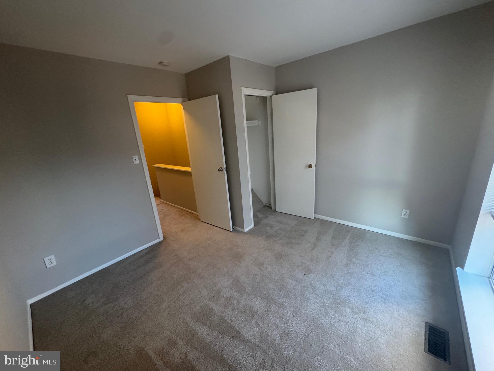 VILLAGE OF OWEN BROWN - Residential