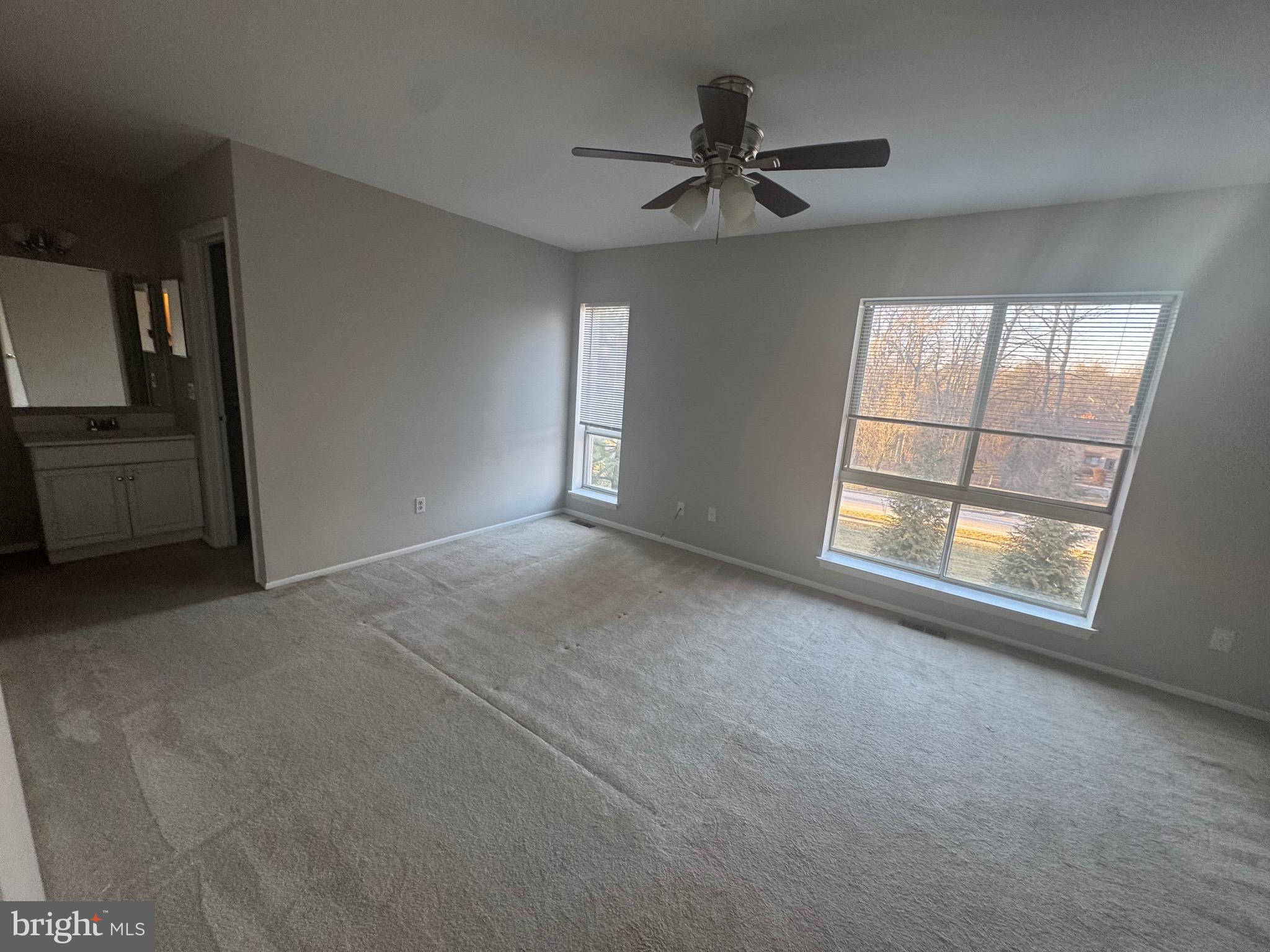 VILLAGE OF OWEN BROWN - Residential