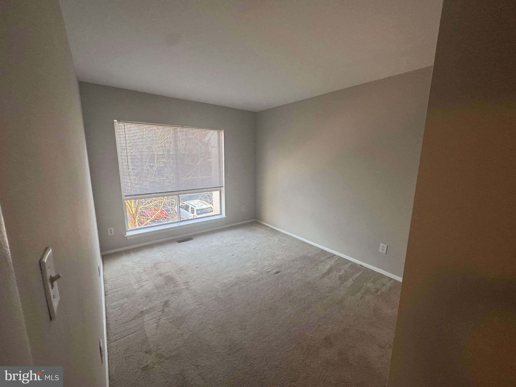 VILLAGE OF OWEN BROWN - Residential