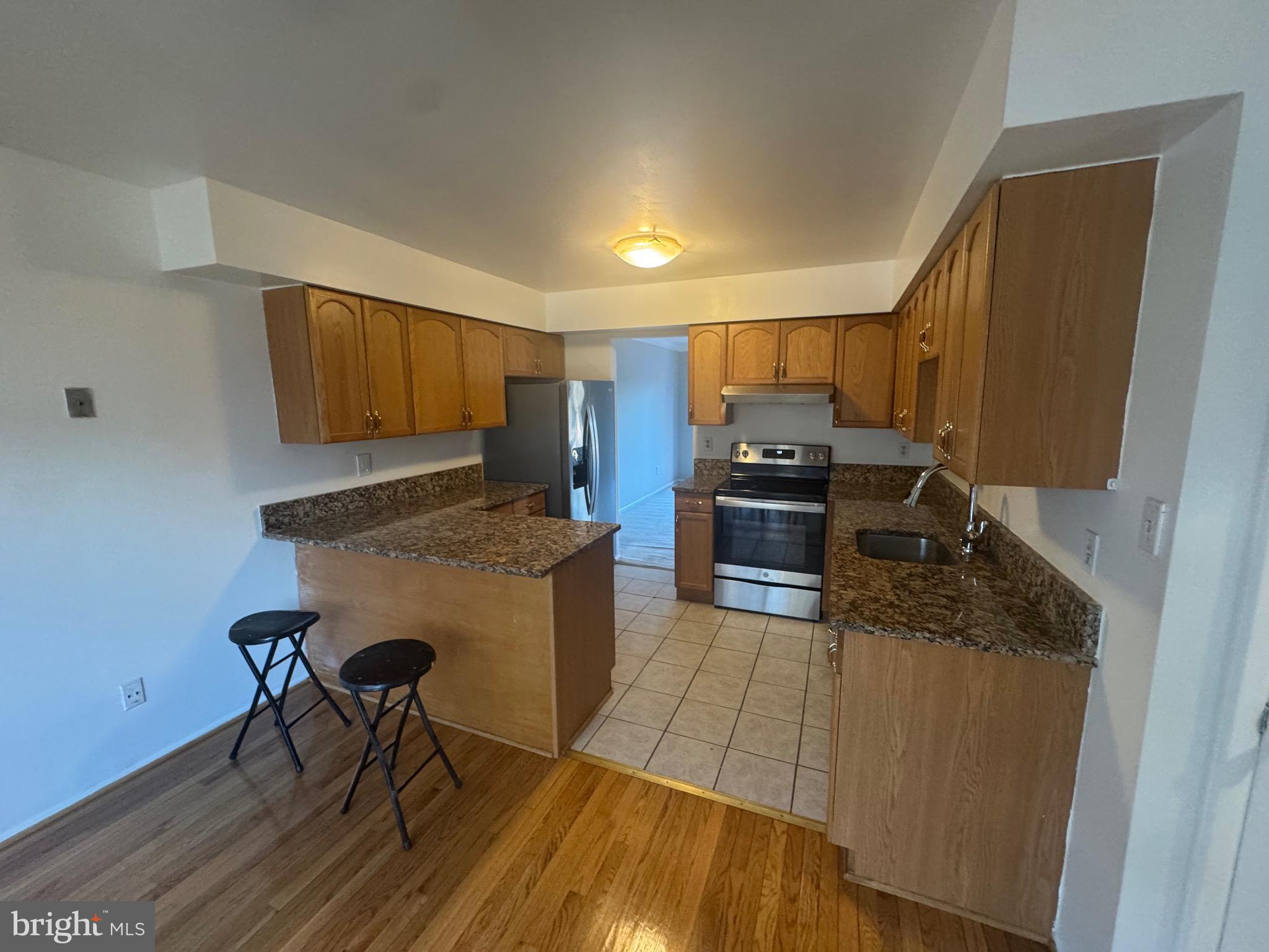 VILLAGE OF OWEN BROWN - Residential