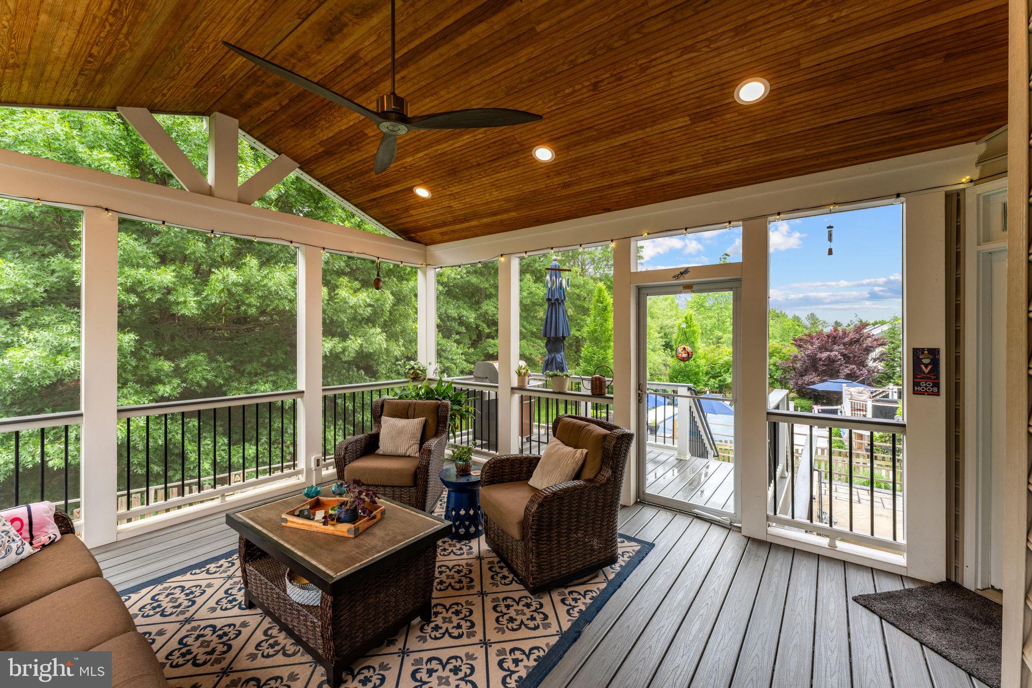 MORELAND ESTATES - Residential
