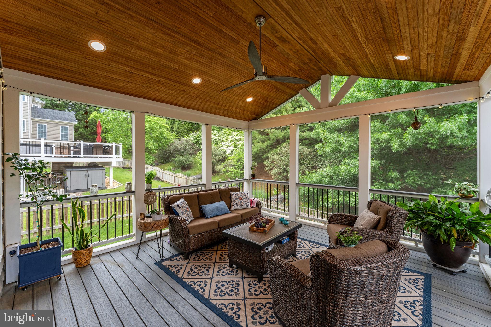 MORELAND ESTATES - Residential