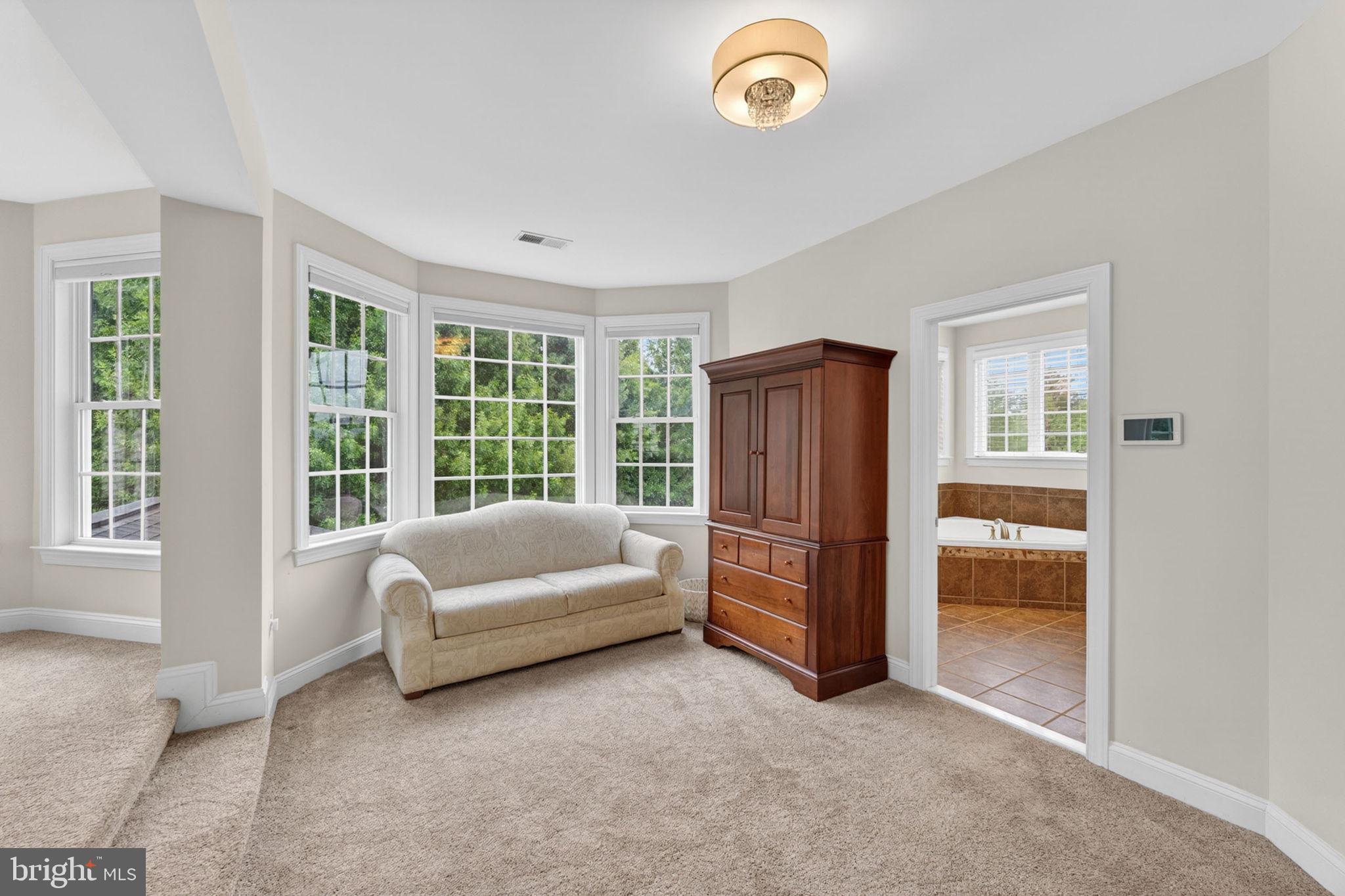 MORELAND ESTATES - Residential