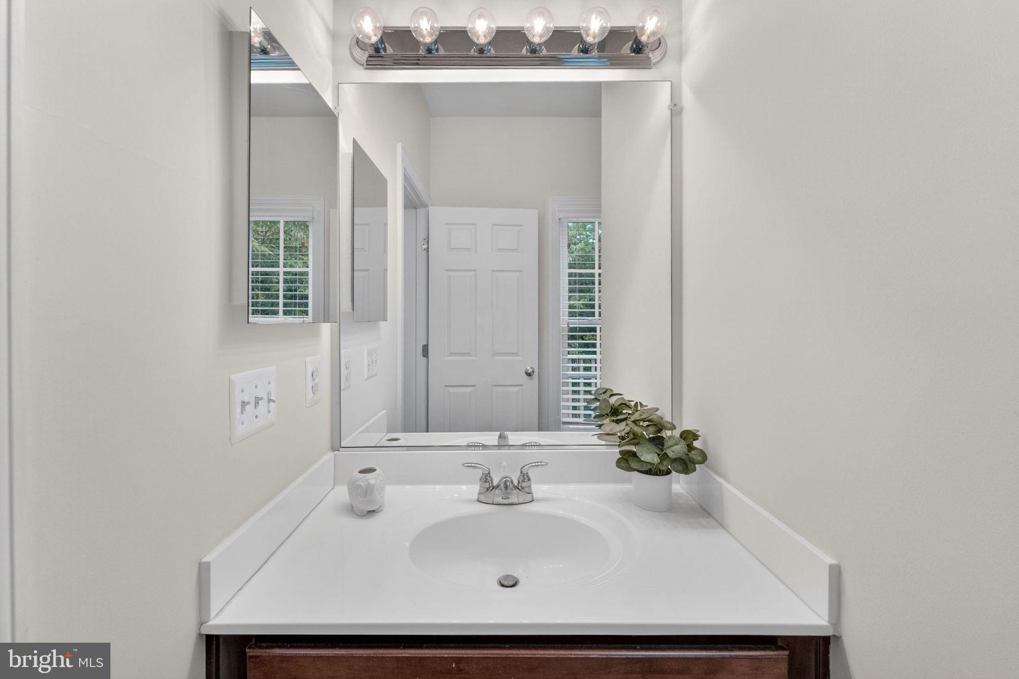 MORELAND ESTATES - Residential