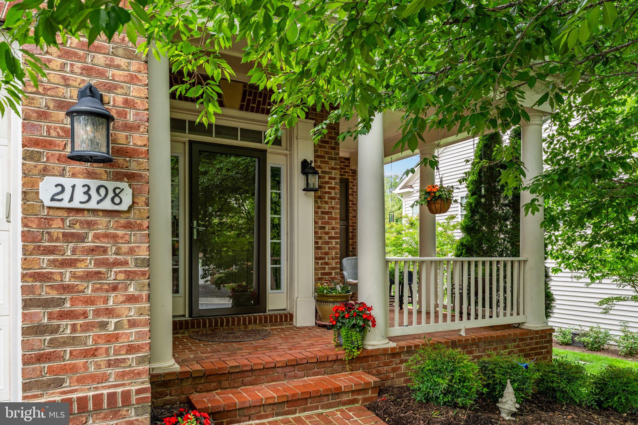 MORELAND ESTATES - Residential