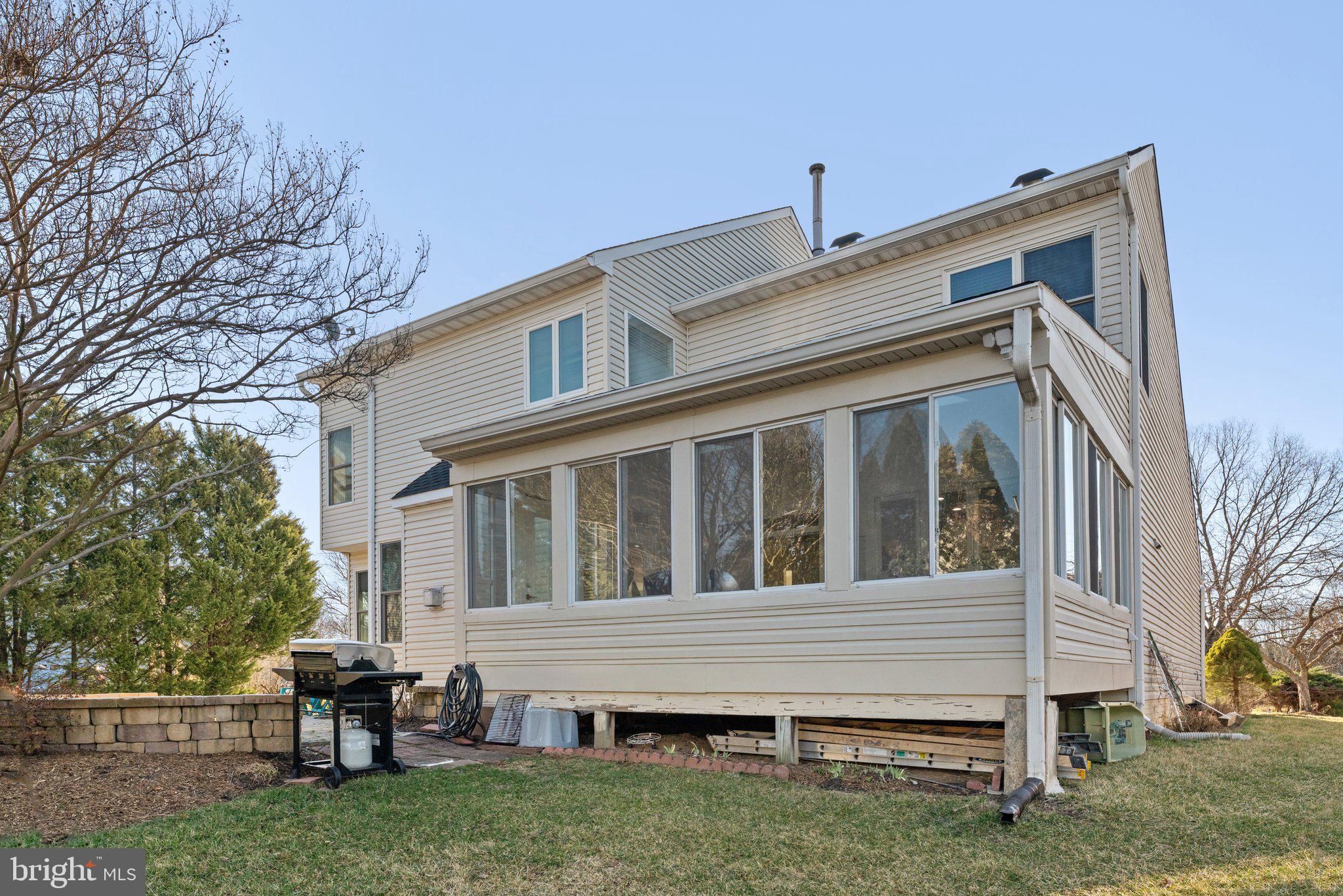 CENTRE RIDGE - Residential