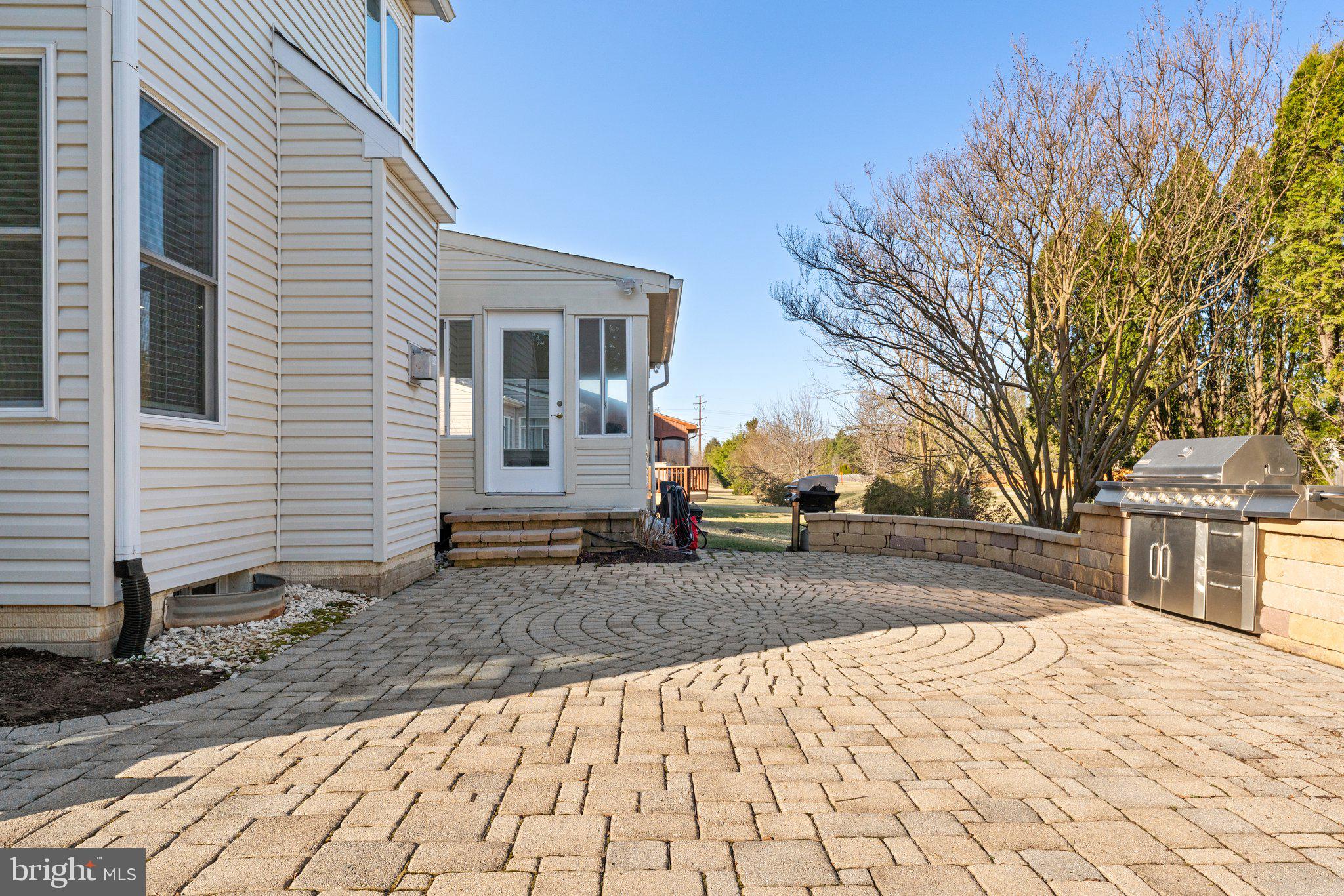 CENTRE RIDGE - Residential