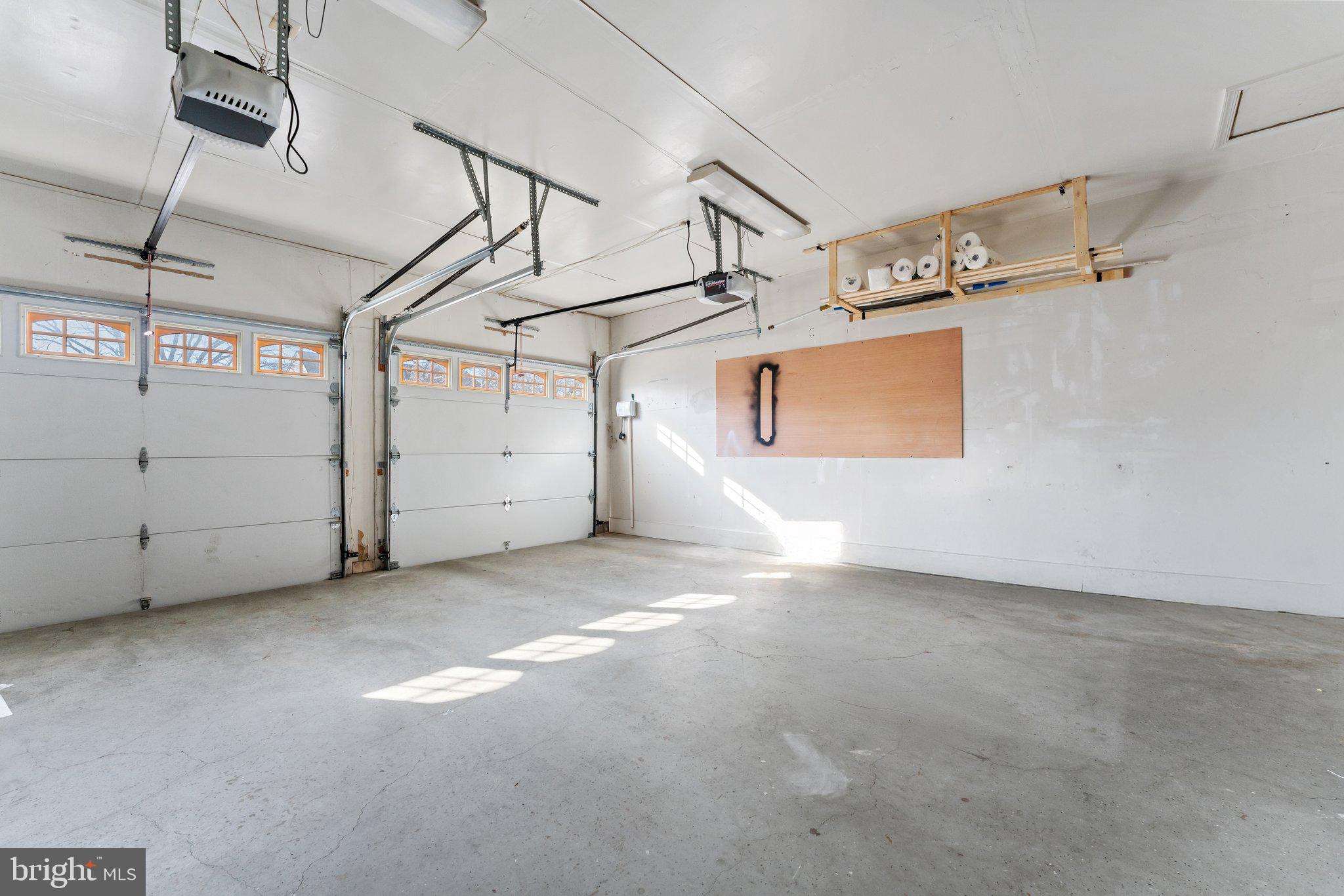 CENTRE RIDGE - Residential