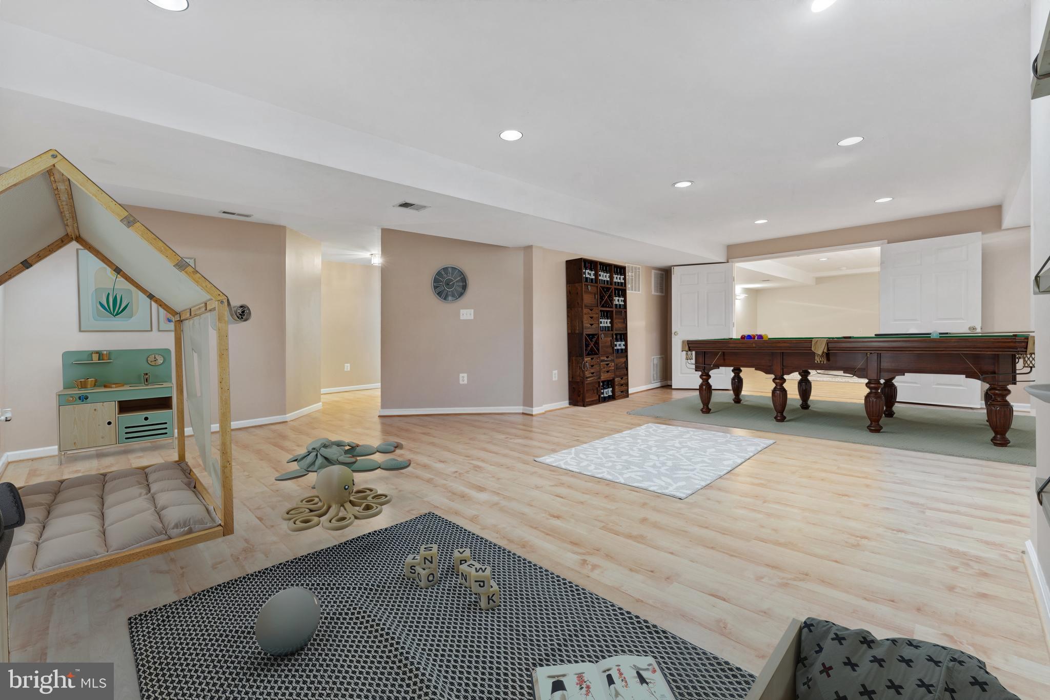 CENTRE RIDGE - Residential