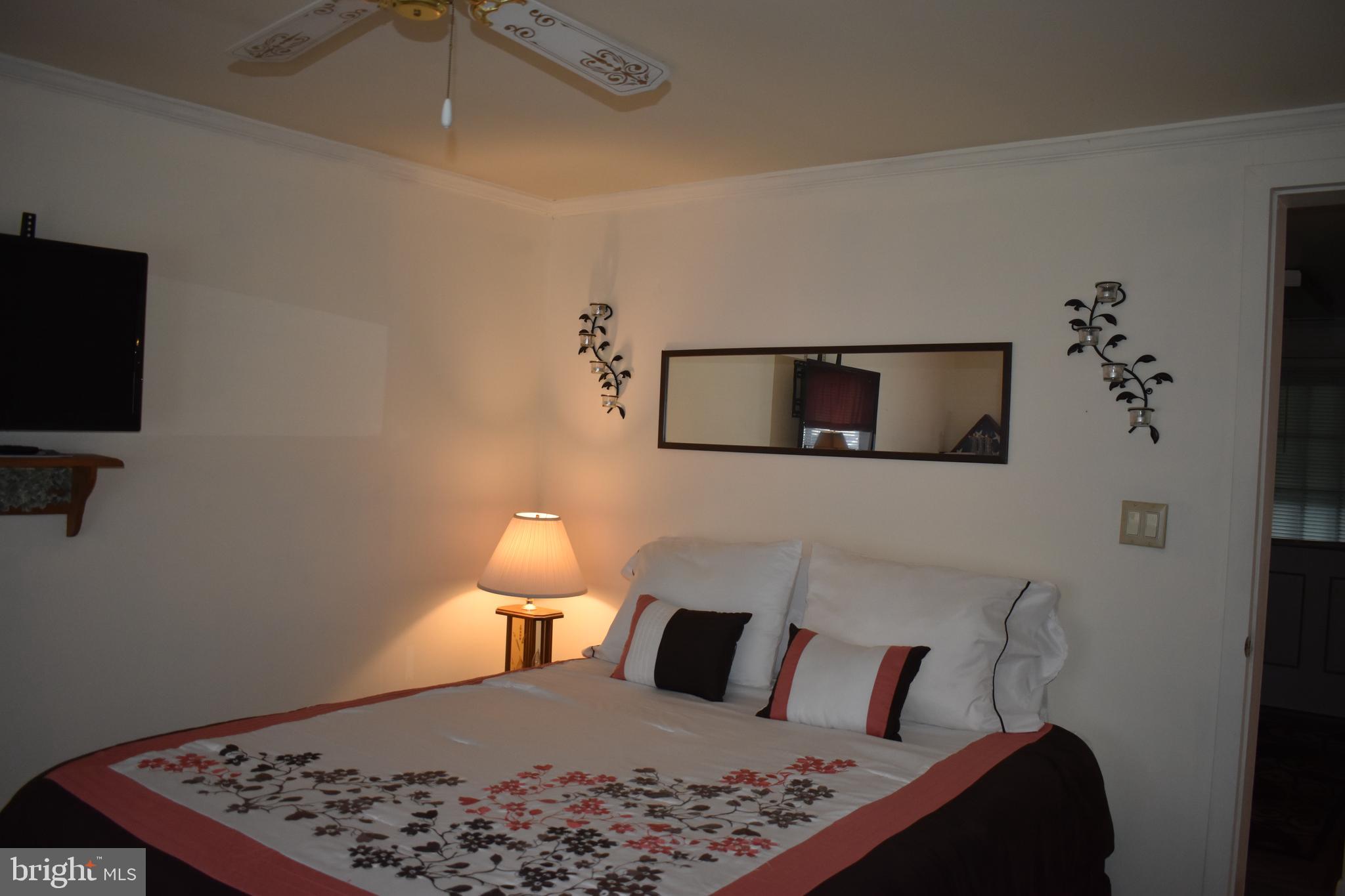 HYDE PARK - Residential