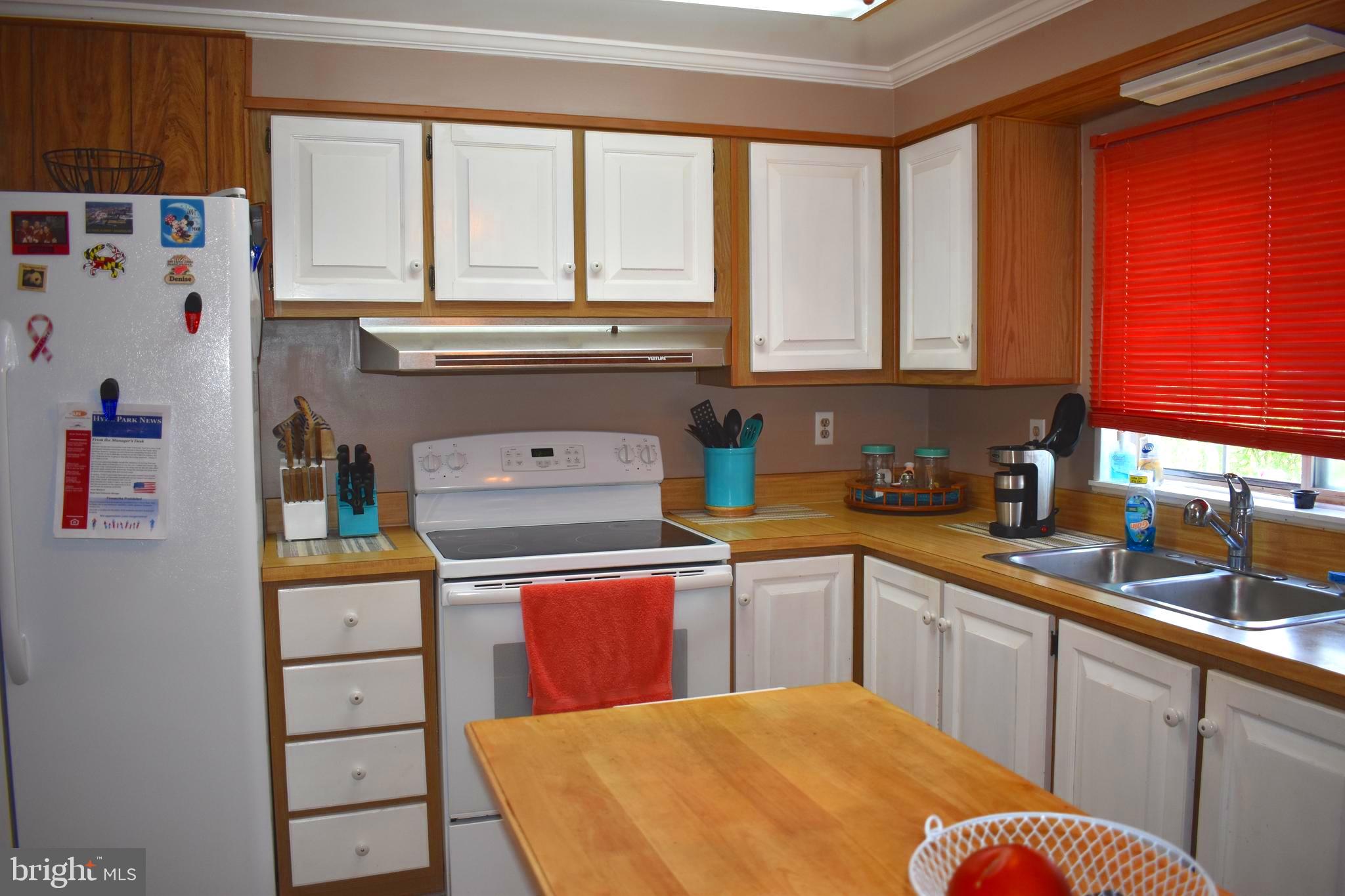 HYDE PARK - Residential