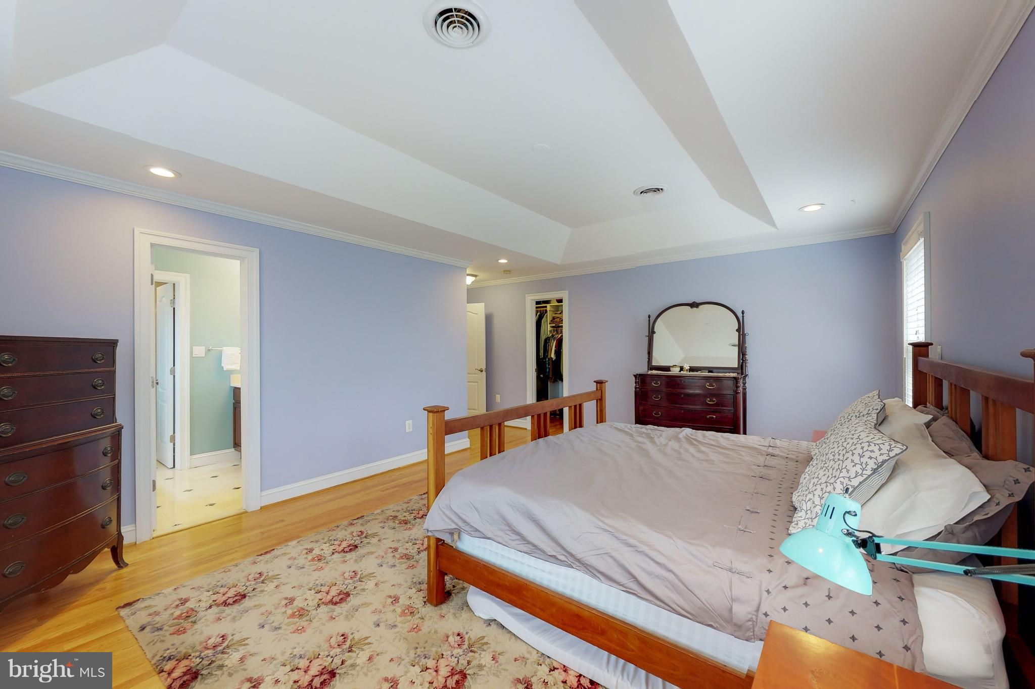 BROYHILL HEIGHTS - Residential