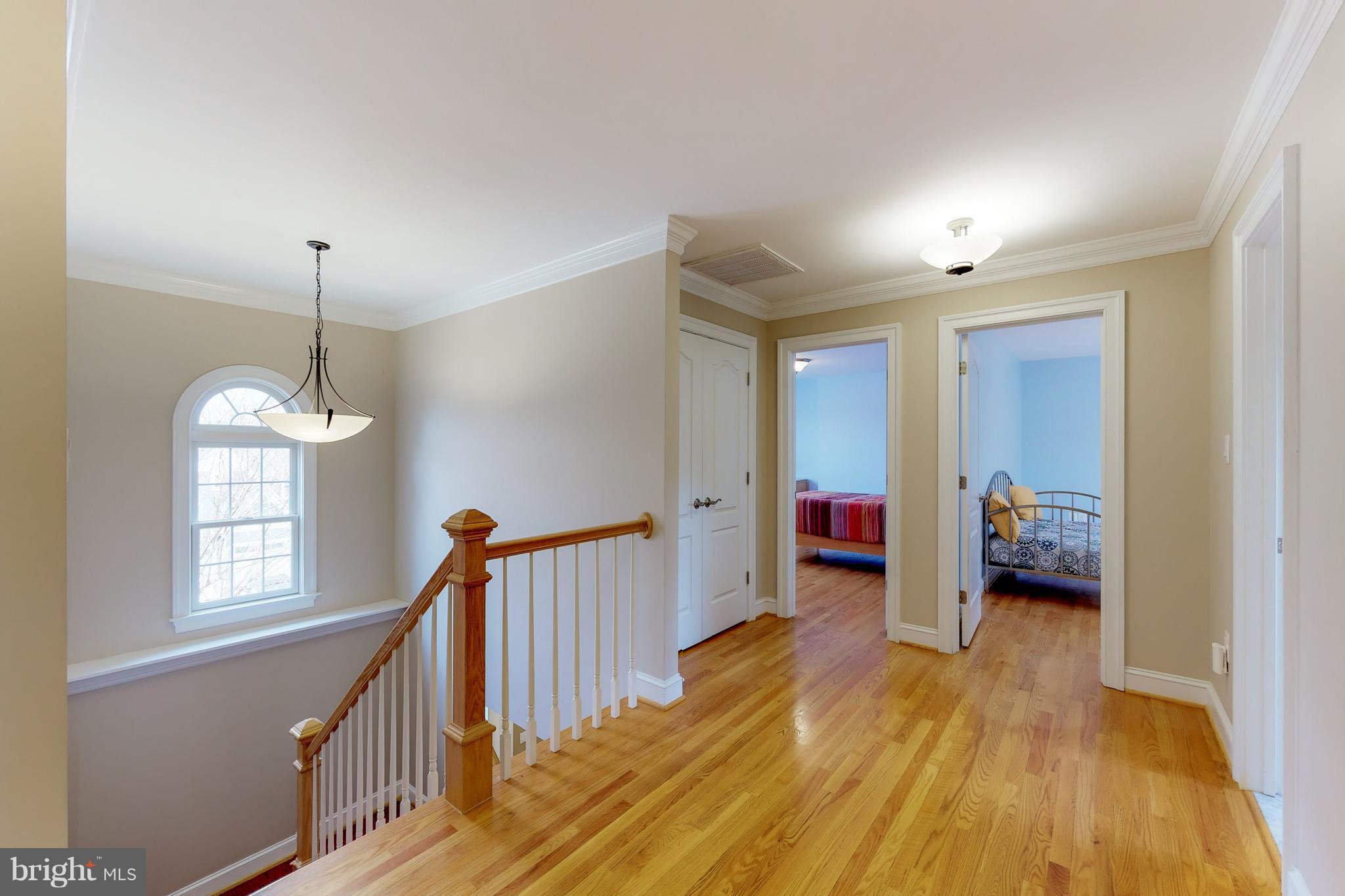 BROYHILL HEIGHTS - Residential