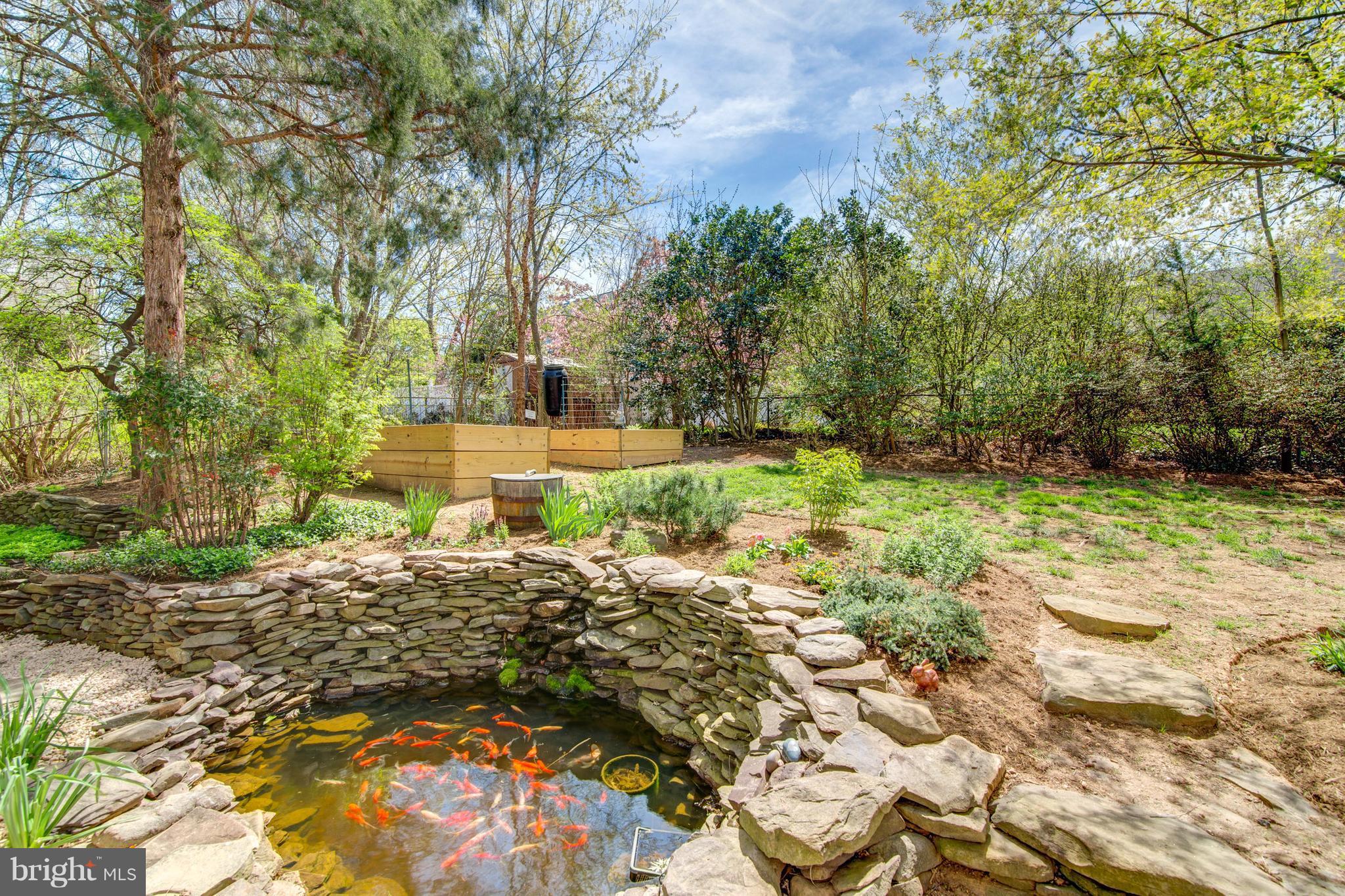 BROYHILL HEIGHTS - Residential