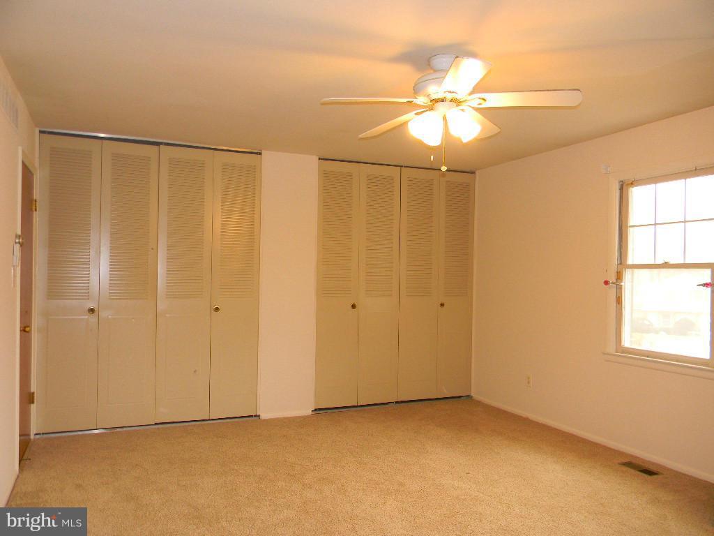 HUNT CREST - Residential