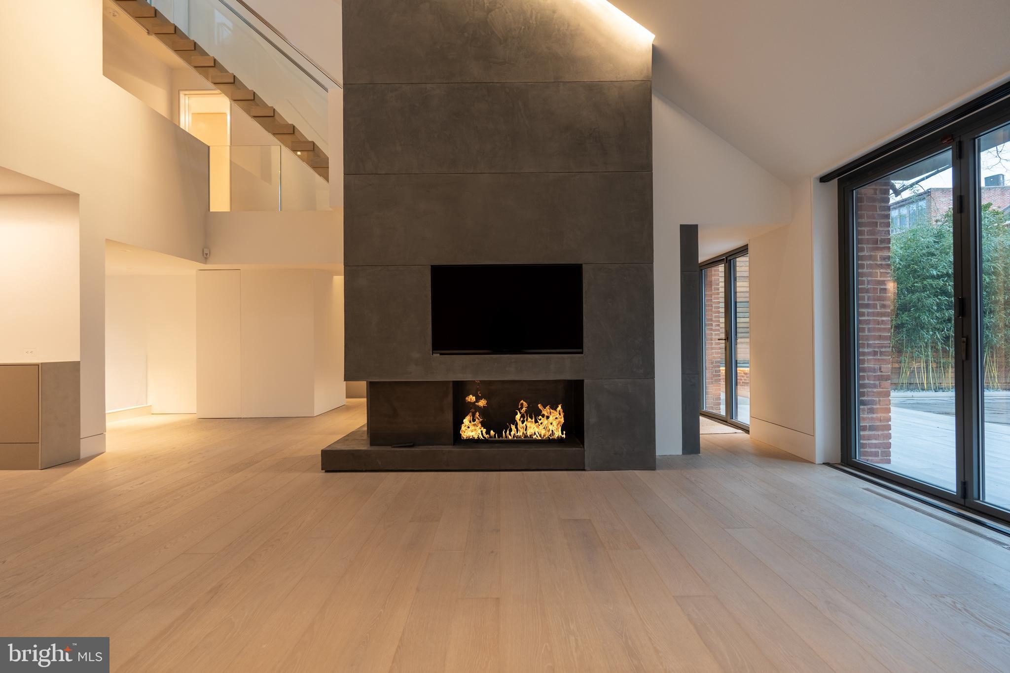 SOCIETY HILL - Residential