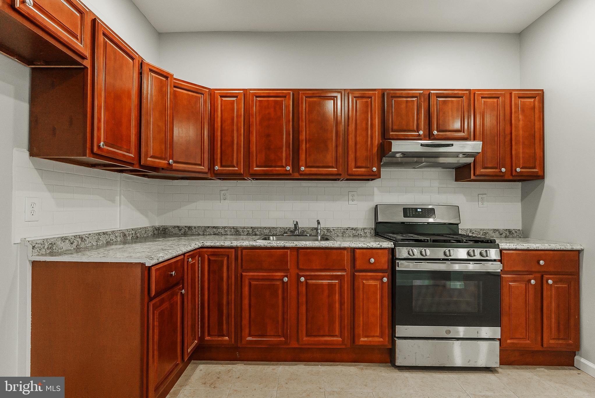 MILL CREEK - Residential