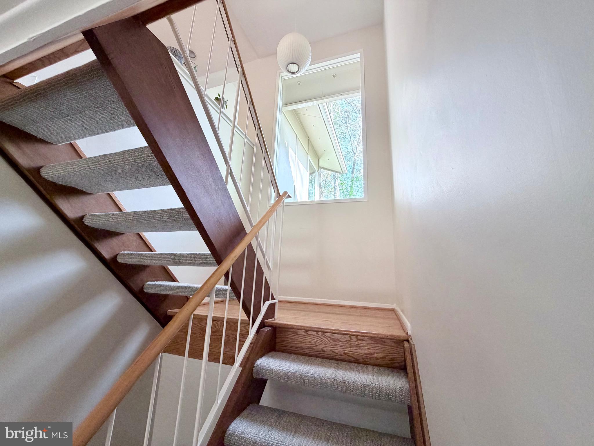 CARDEROCK SPRINGS - Residential