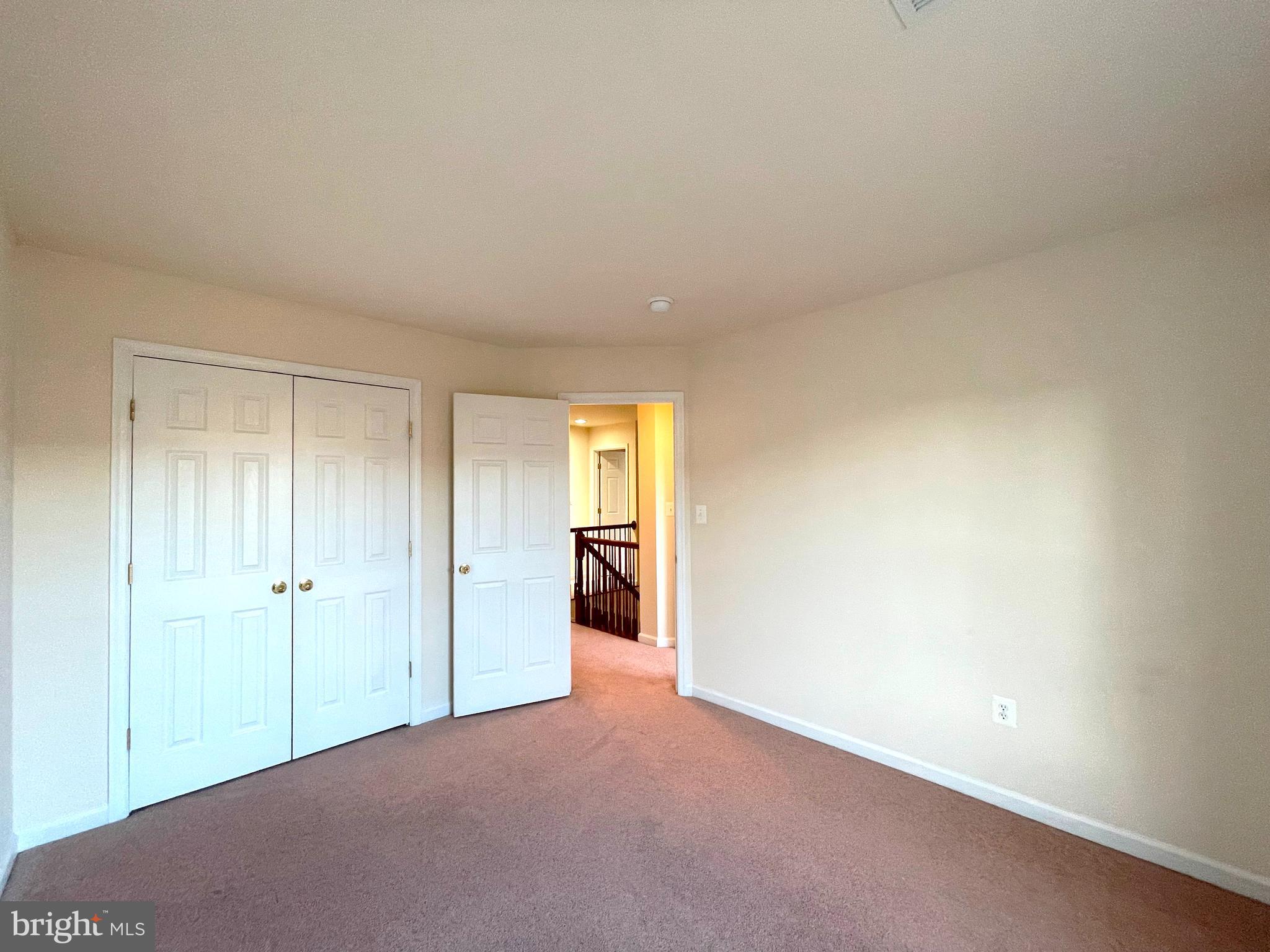 WESTBURY WEST - Residential Lease