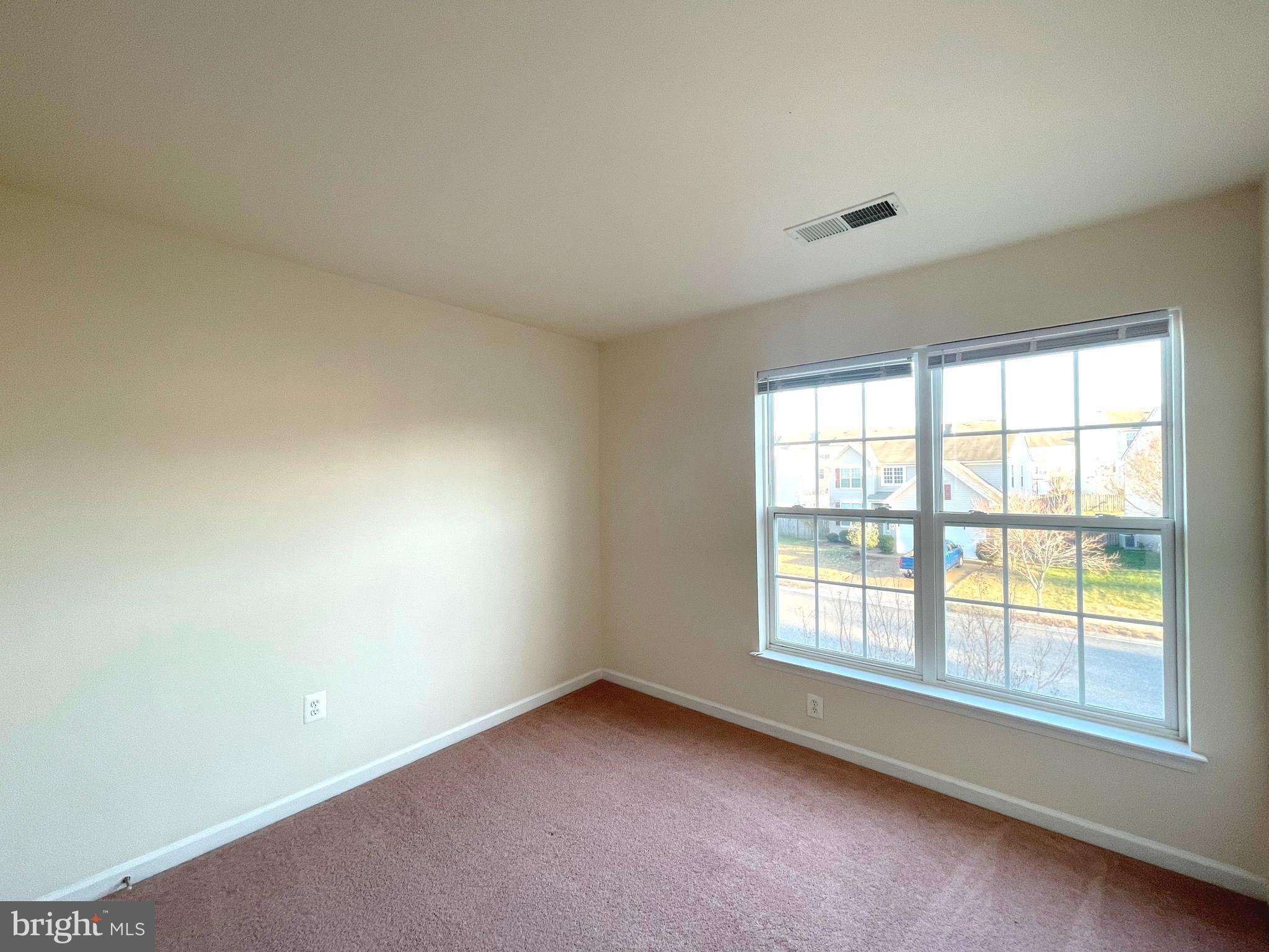 WESTBURY WEST - Residential Lease