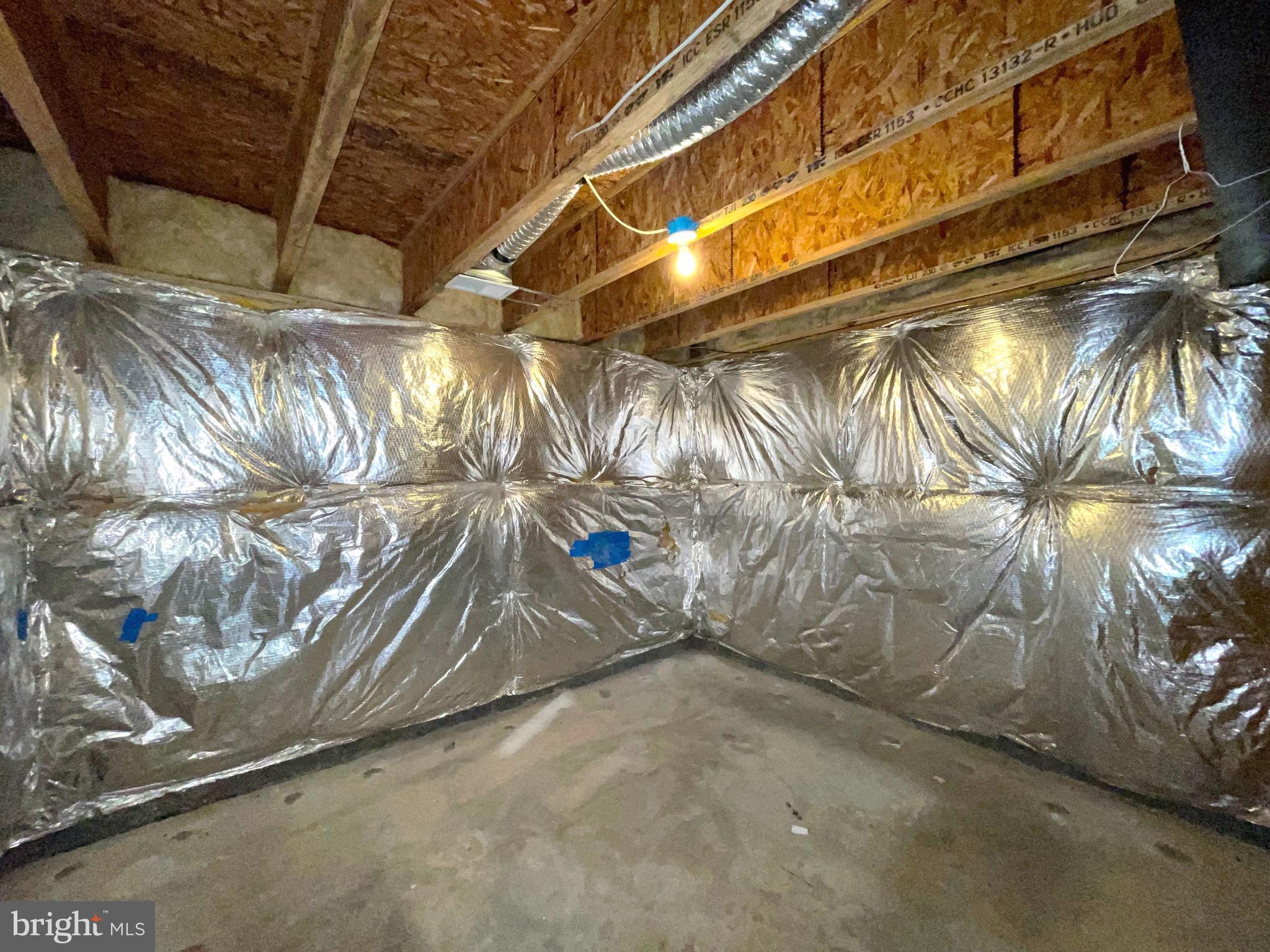 WESTBURY WEST - Residential Lease