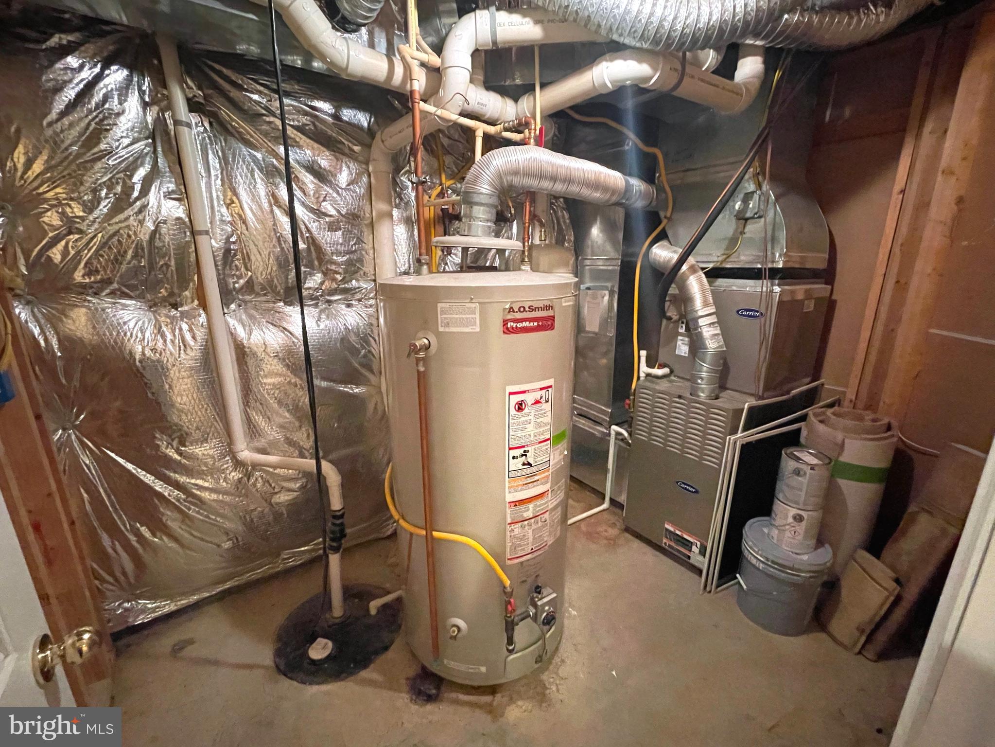 WESTBURY WEST - Residential Lease