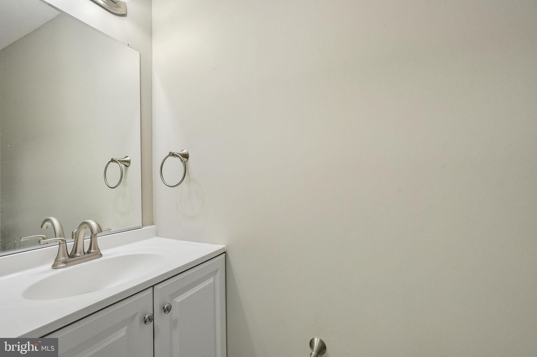 TOWNES OF GREENBRIAR - Residential